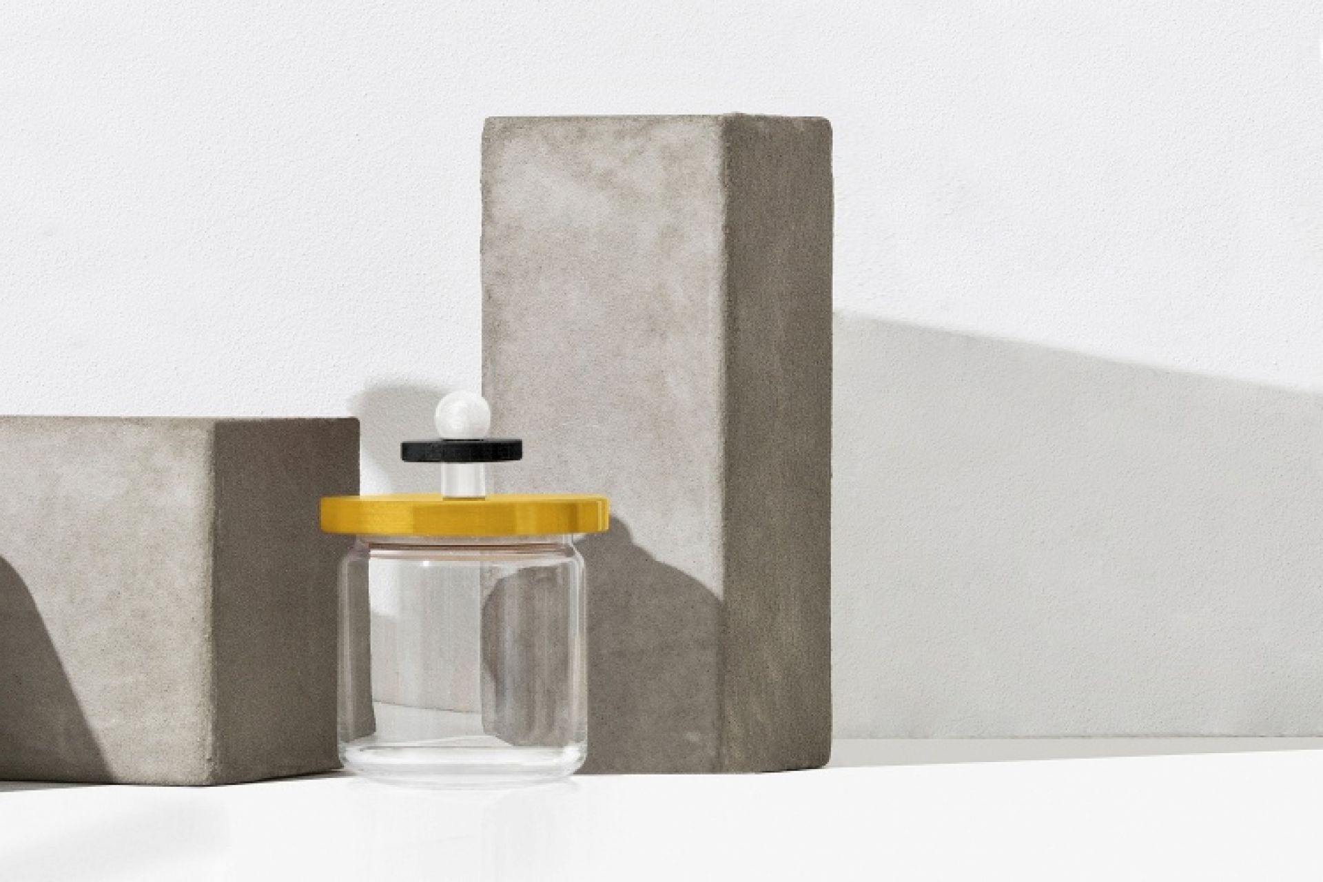 Kitchen jar ES16/75 H 17 cm Alessi Yellow, black and white SINGLE PIECES