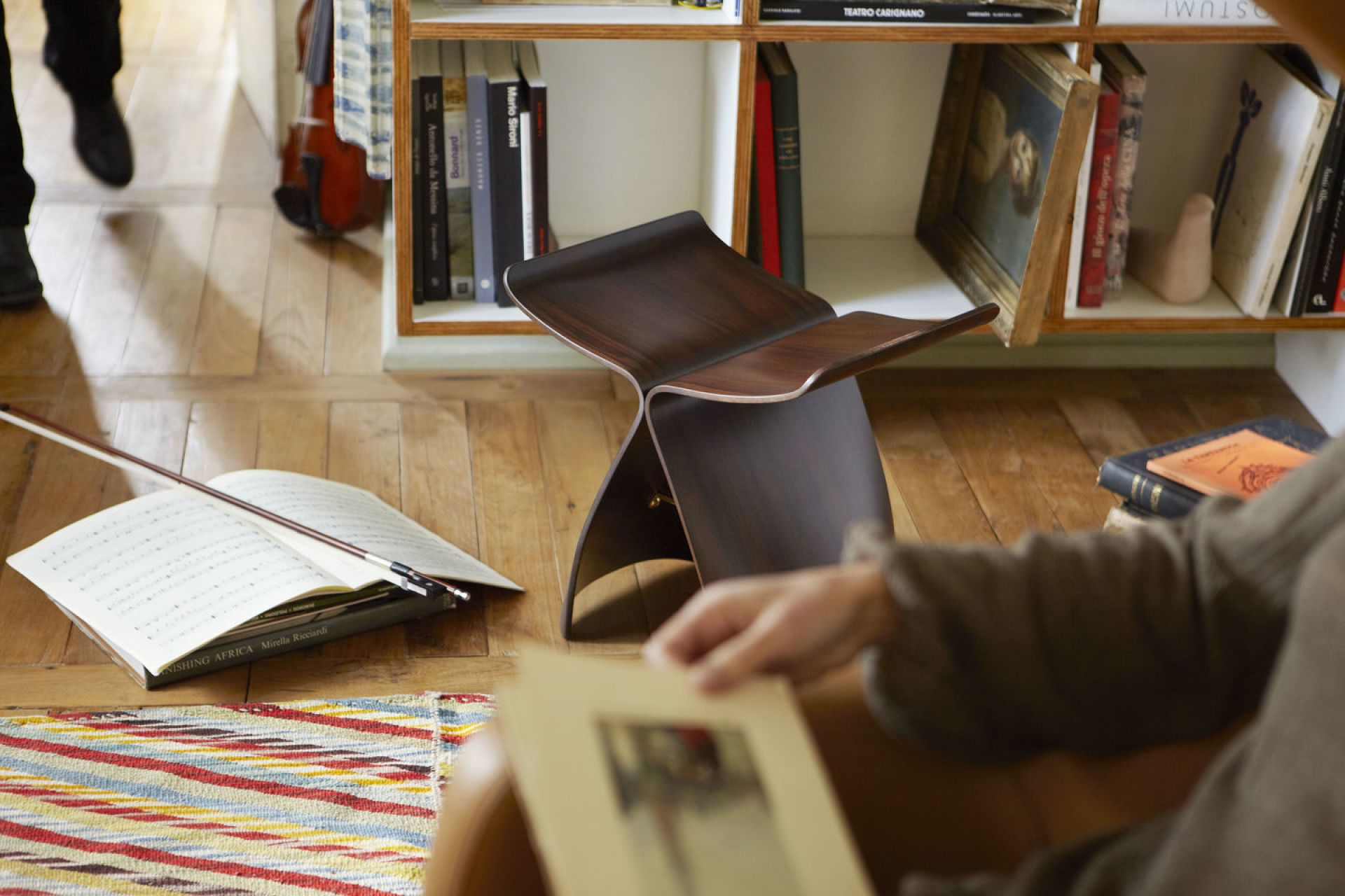Butterfly Stool Vitra