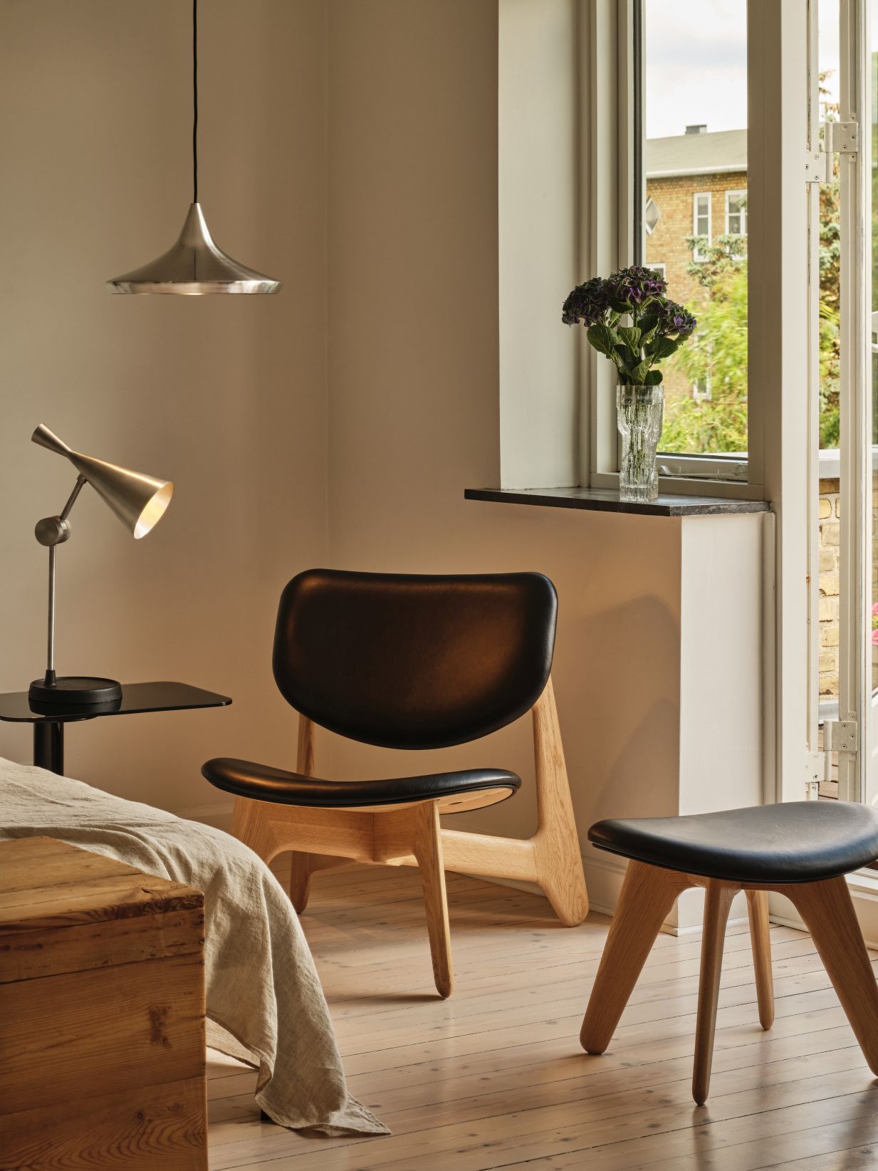 Unbeaten Wide pendant light Tom Dixon