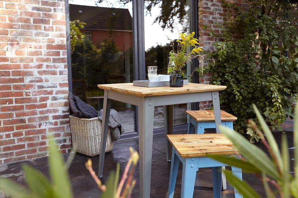 6Grad Outdoor Stool Jan Cray Sulfur Yellow Lumber raw
