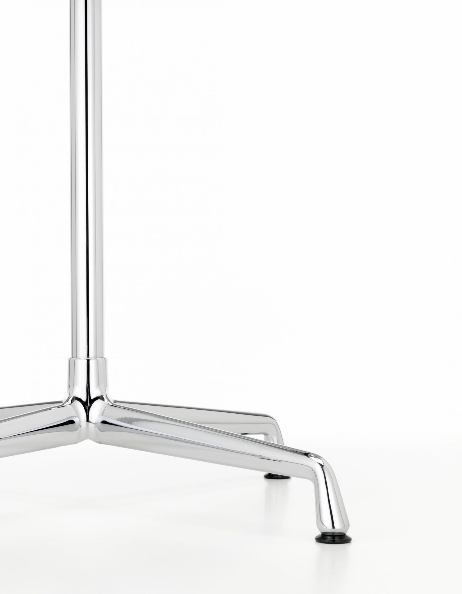 Eames Contract Table Square Vitra