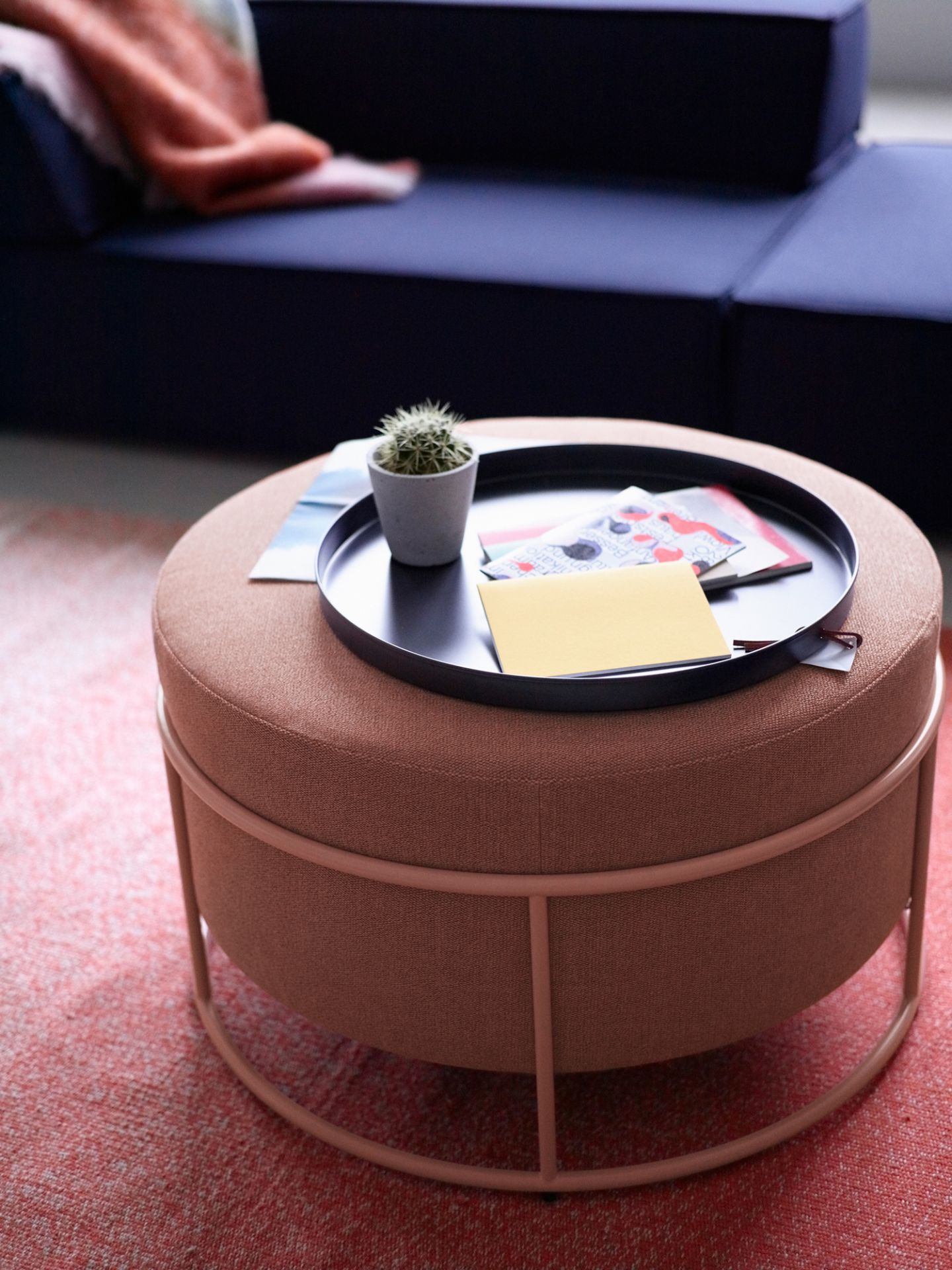 Drop Stool Ø 79 cm Cor