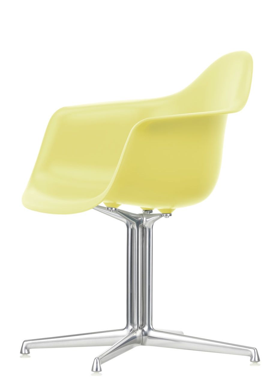 Eames Plastic Arm Chair DAL Chair Vitra