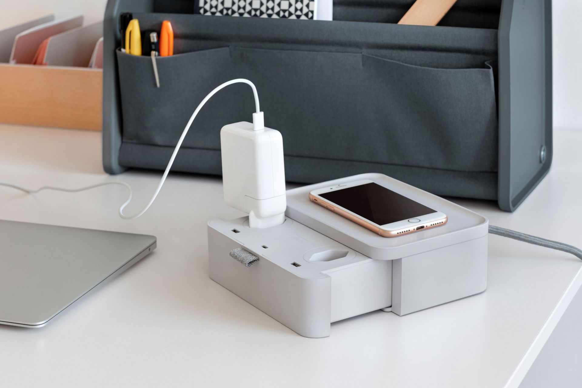Ampi Wireless Charger and Multiple Socket Vitra