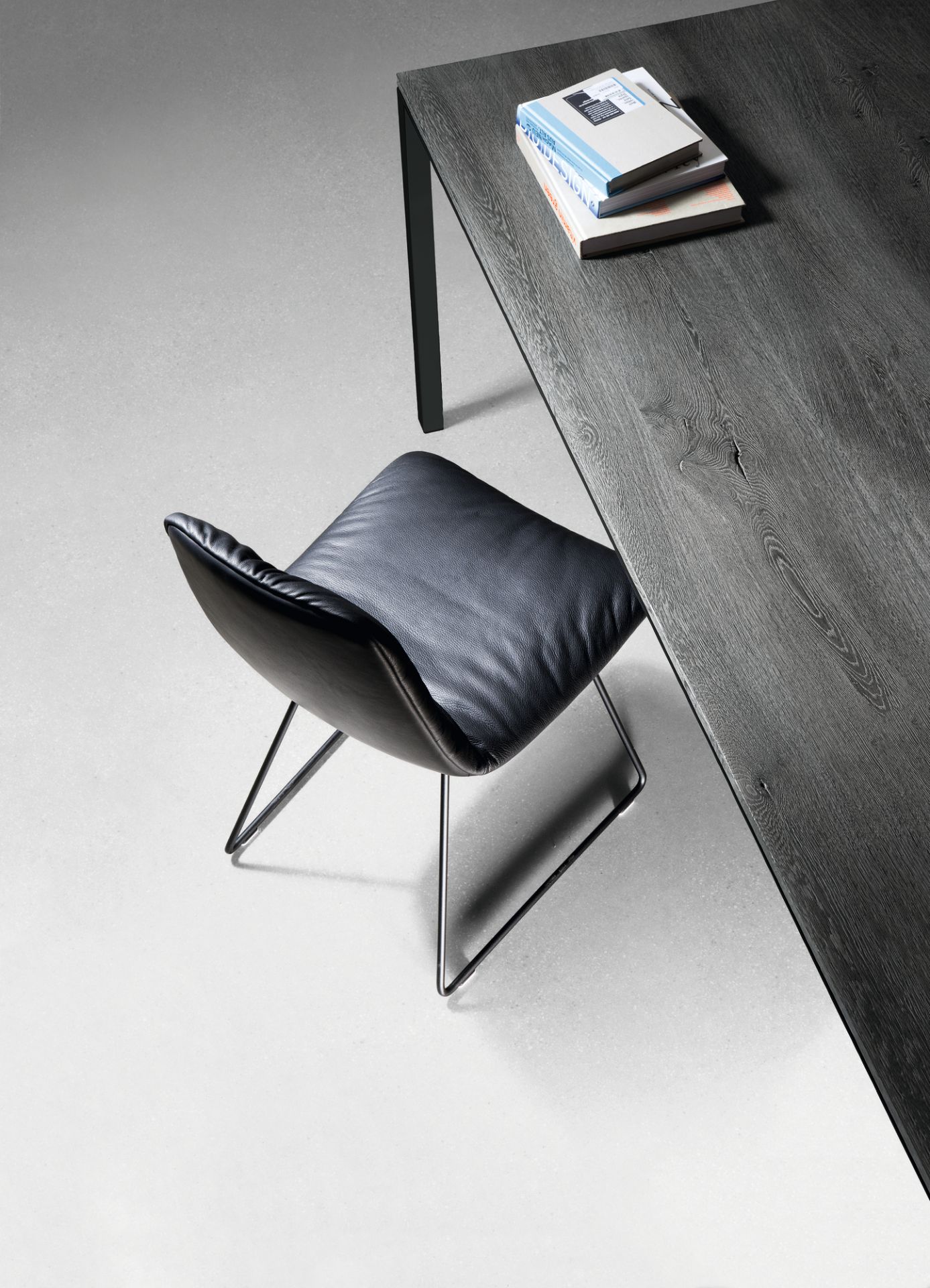 S 600 table charburned oak Janua