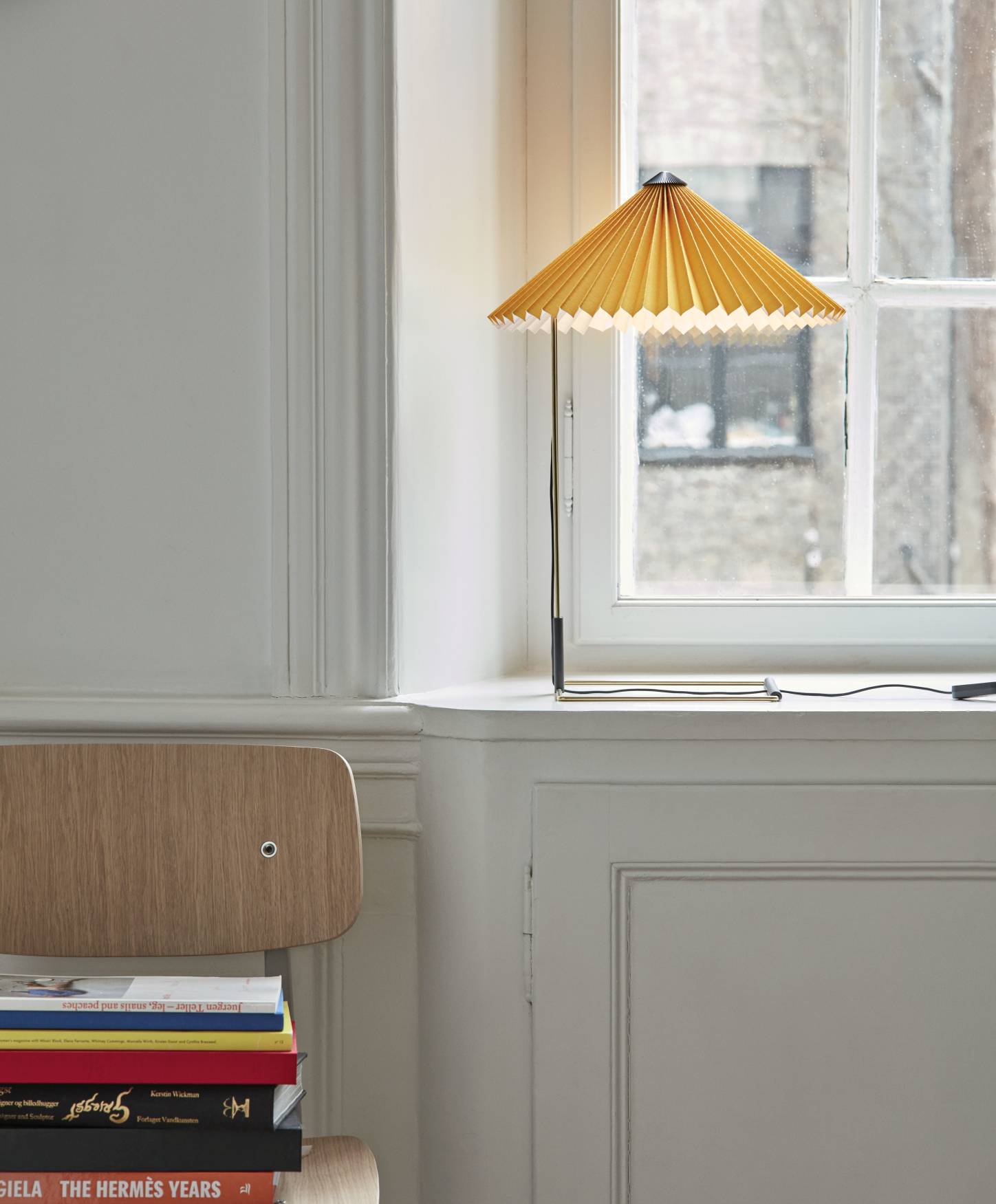 Matin Table Lamp L Yellow Hay