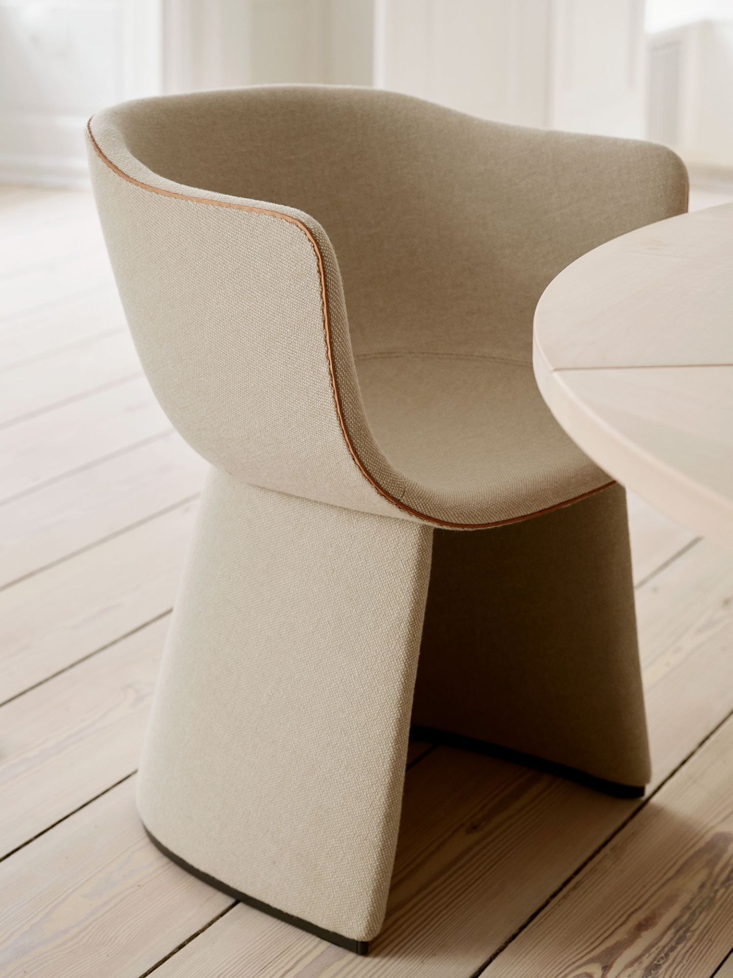 Monolit lounge chair / dining chair Fritz Hansen