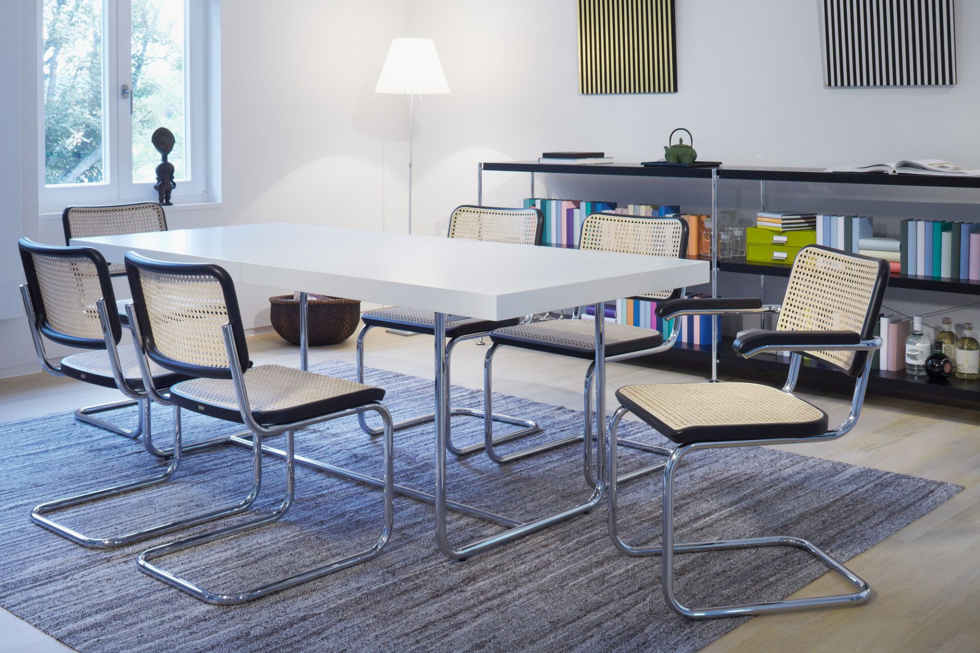 S 32 V Tubular Steel Classic Cantilever Thonet