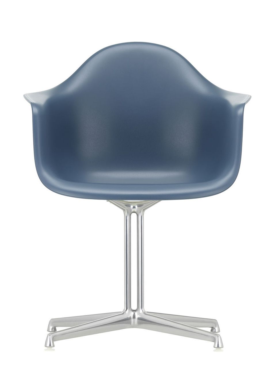 Eames Plastic Arm Chair DAL Chair Vitra