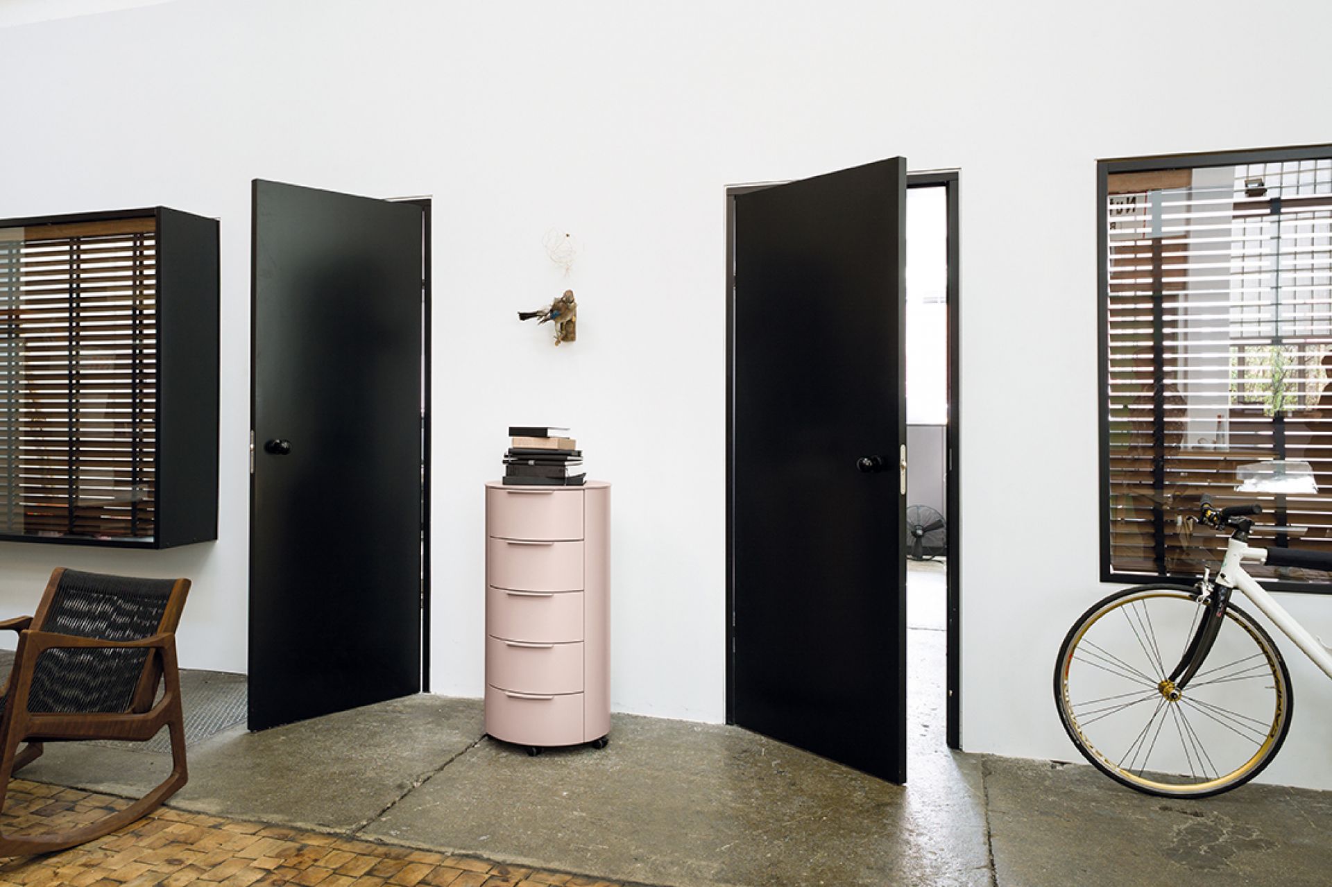Conga Circular dresser H 74 cm with 4 Drawers Schönbuch