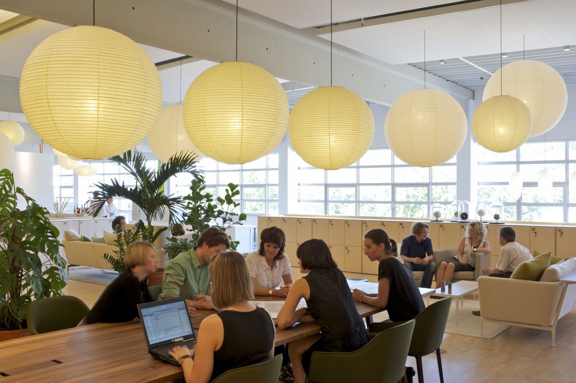 Akari 55D / 75D Pendant Lamp Vitra