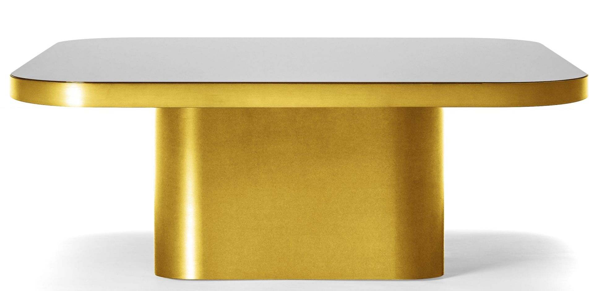 Bow Coffee Table von ClassiCon: Moderner Couchtisch mit weißer Tischplatte und goldenem, zylindrischem Fuß.