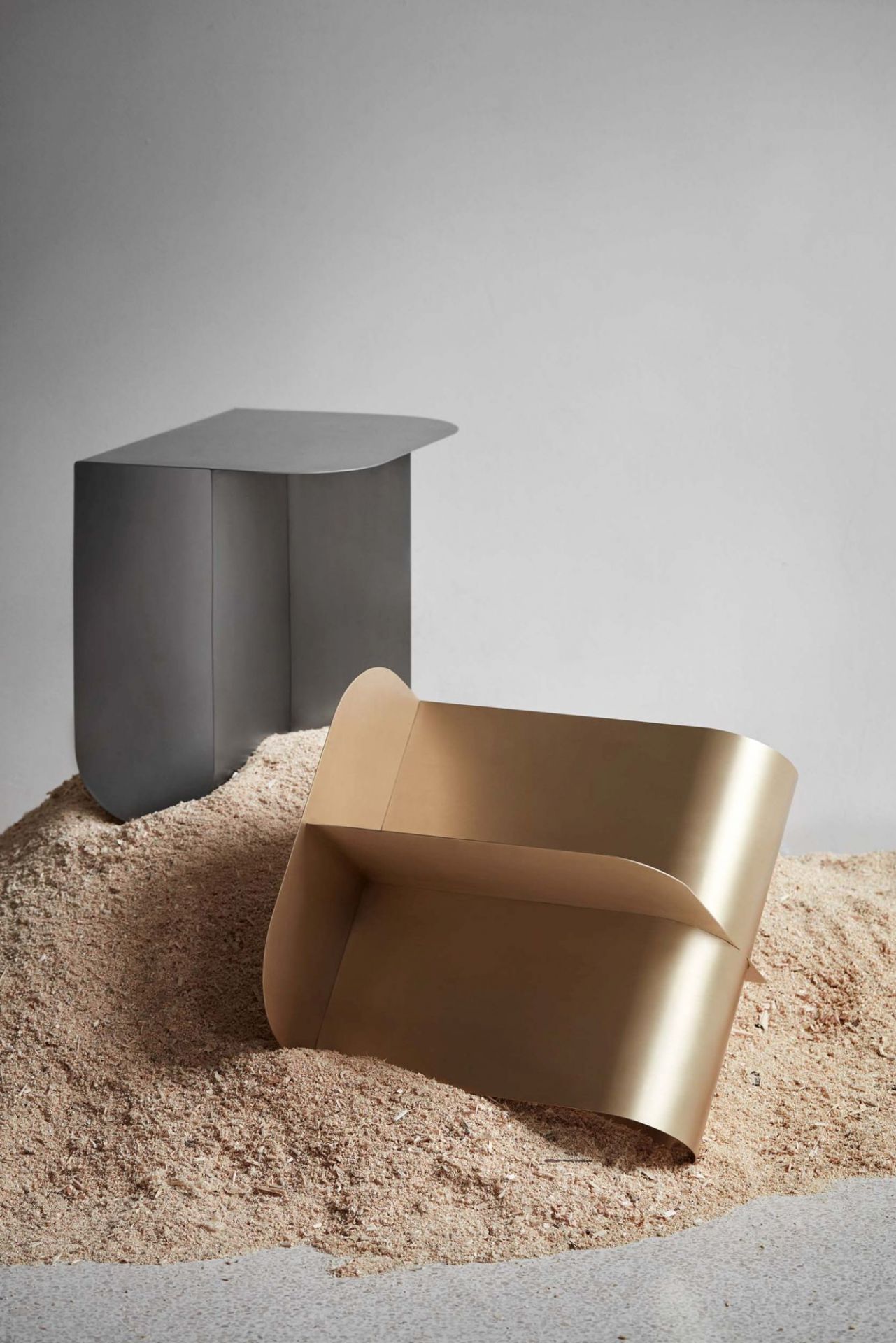 Mass Side table black Northern