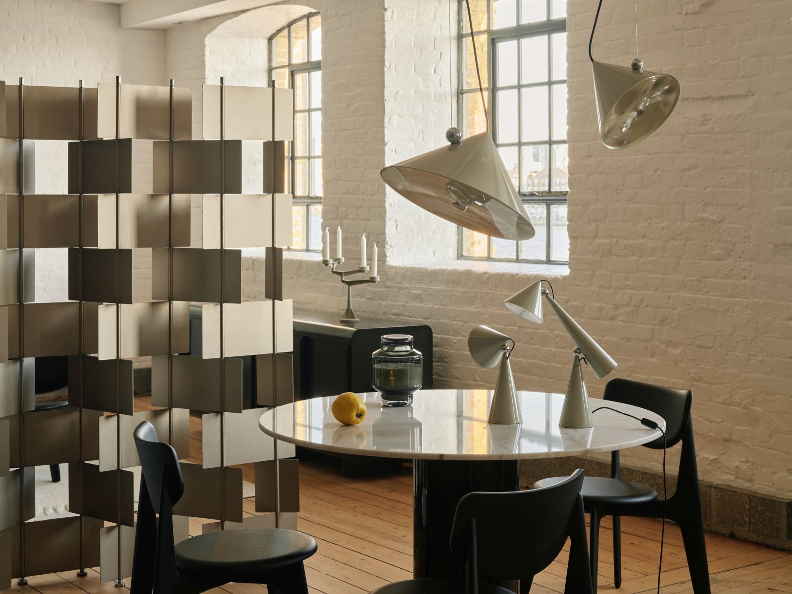 Pose Task Light LED Table lamp Putty Tom Dixon