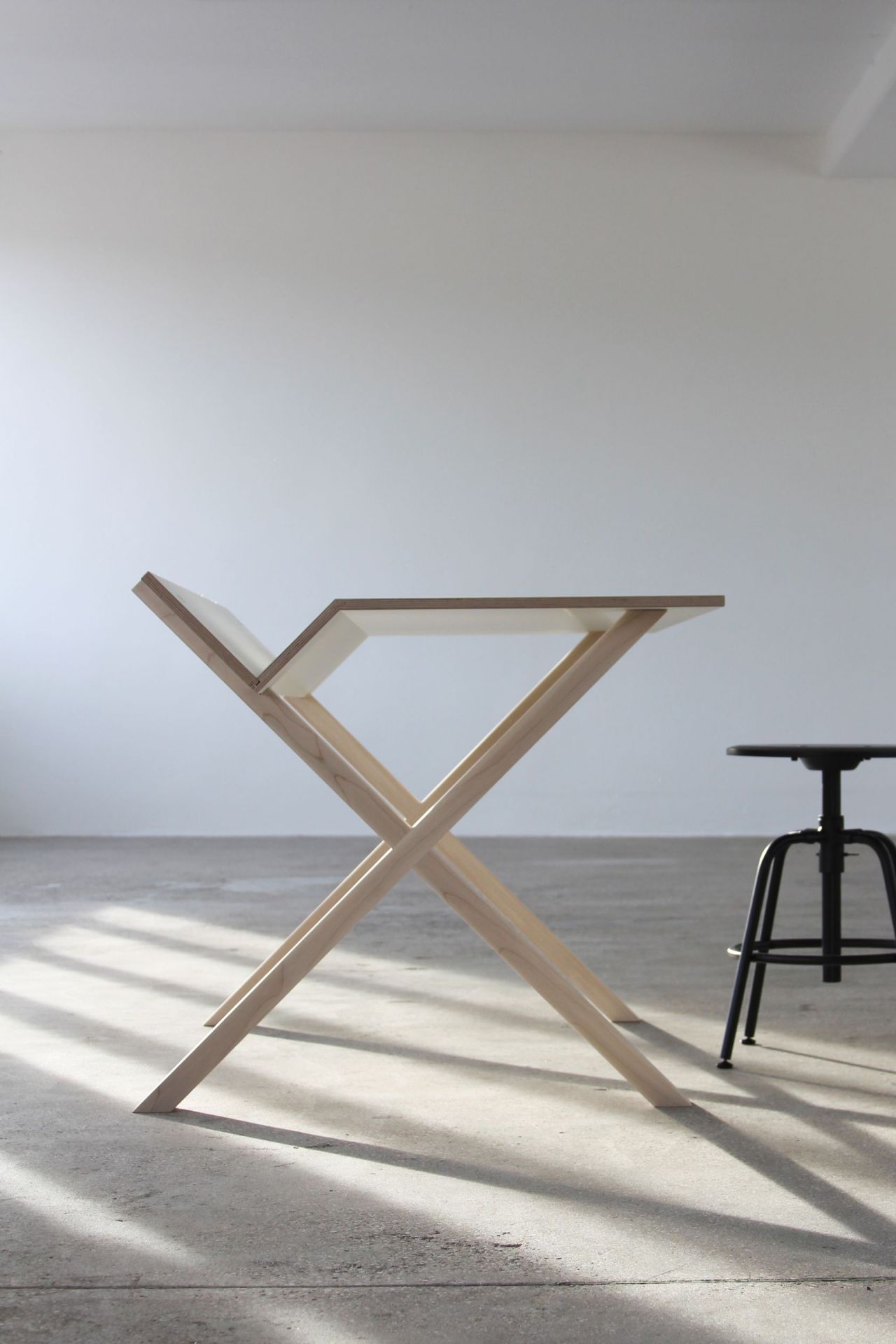 Kant desk Nils Holger Moormann