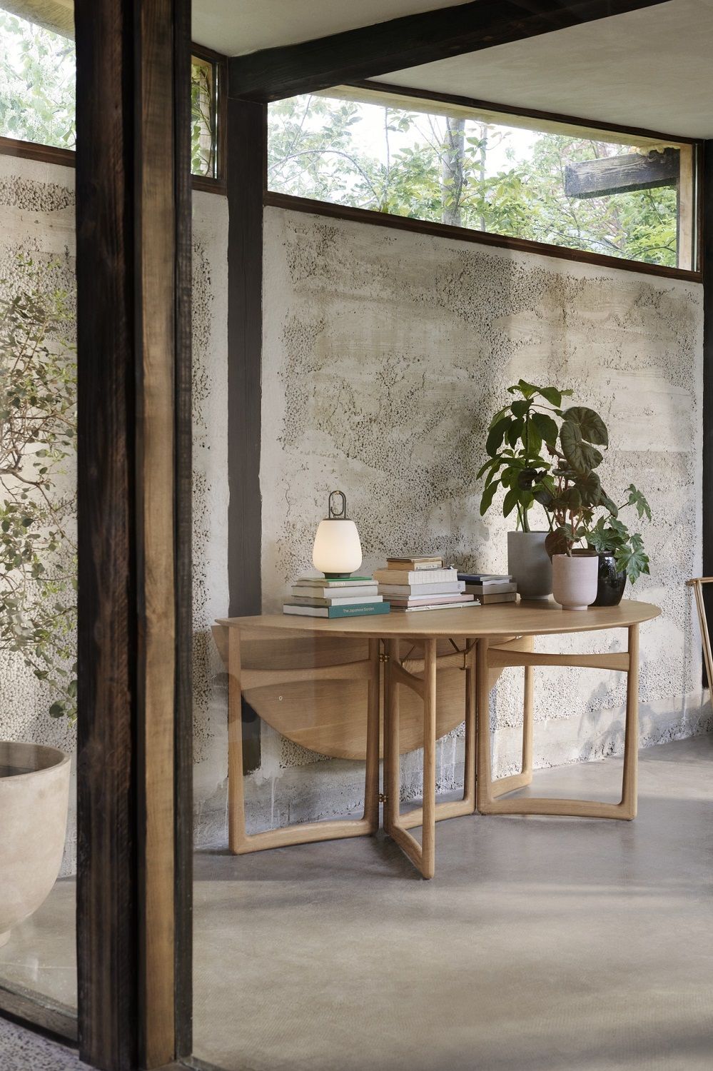 Drop Leaf HM6 Table Dining Table AndTradition