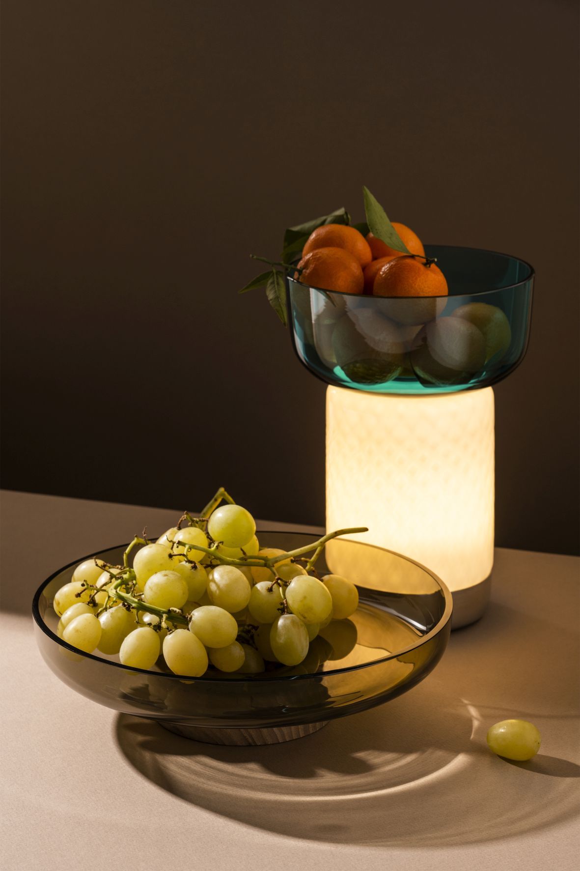 Bontà Battery Lamp Body with Plate in Blue Artemide