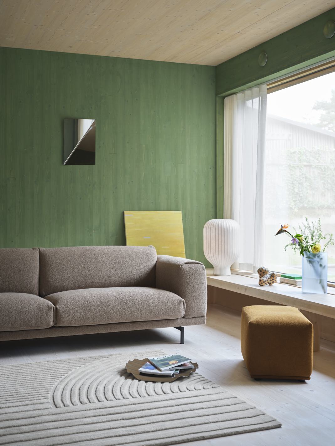 Gaze Mirror Wall mirror Muuto