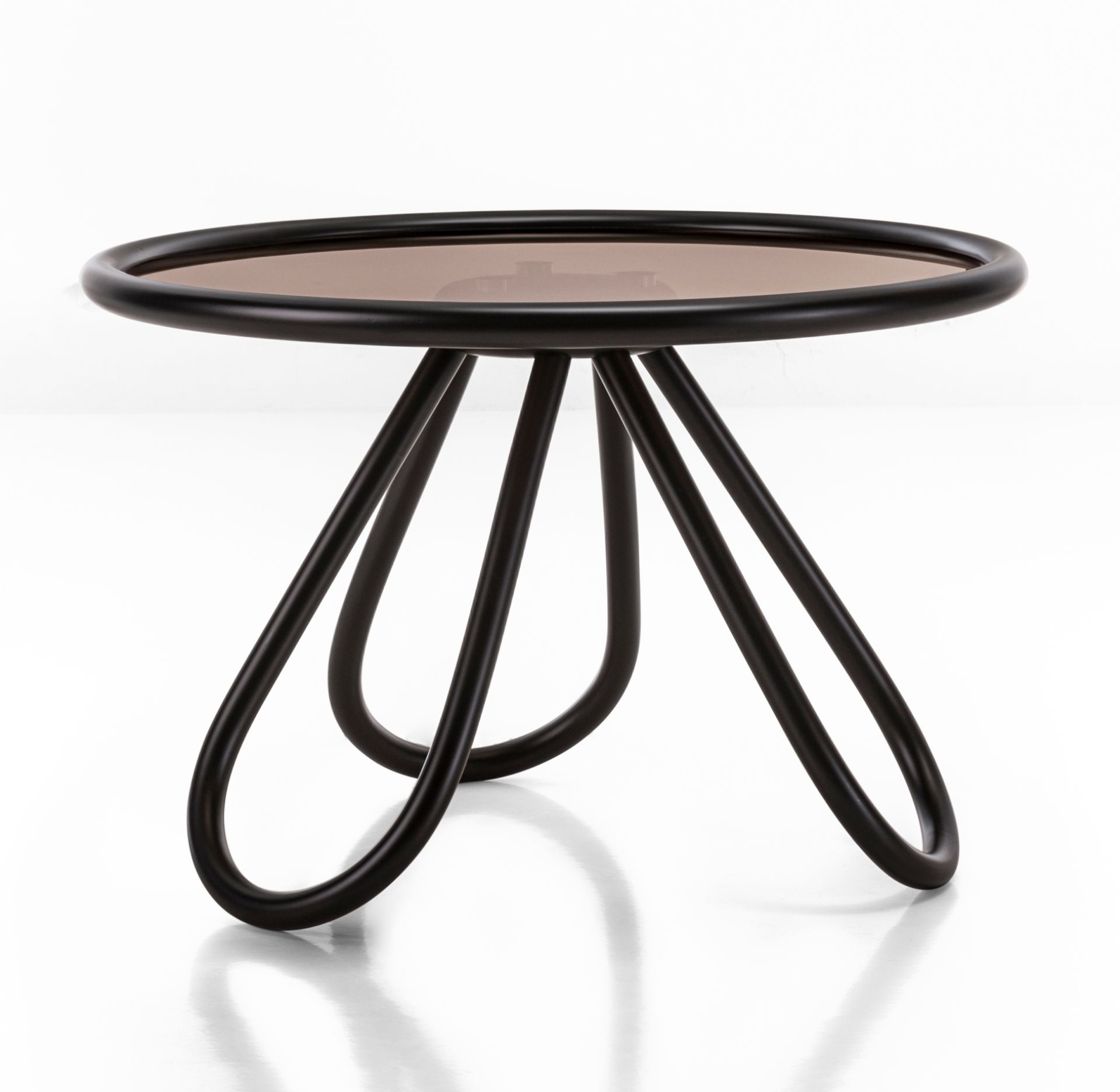 Arch coffe table lacquered Wiener GTV Design