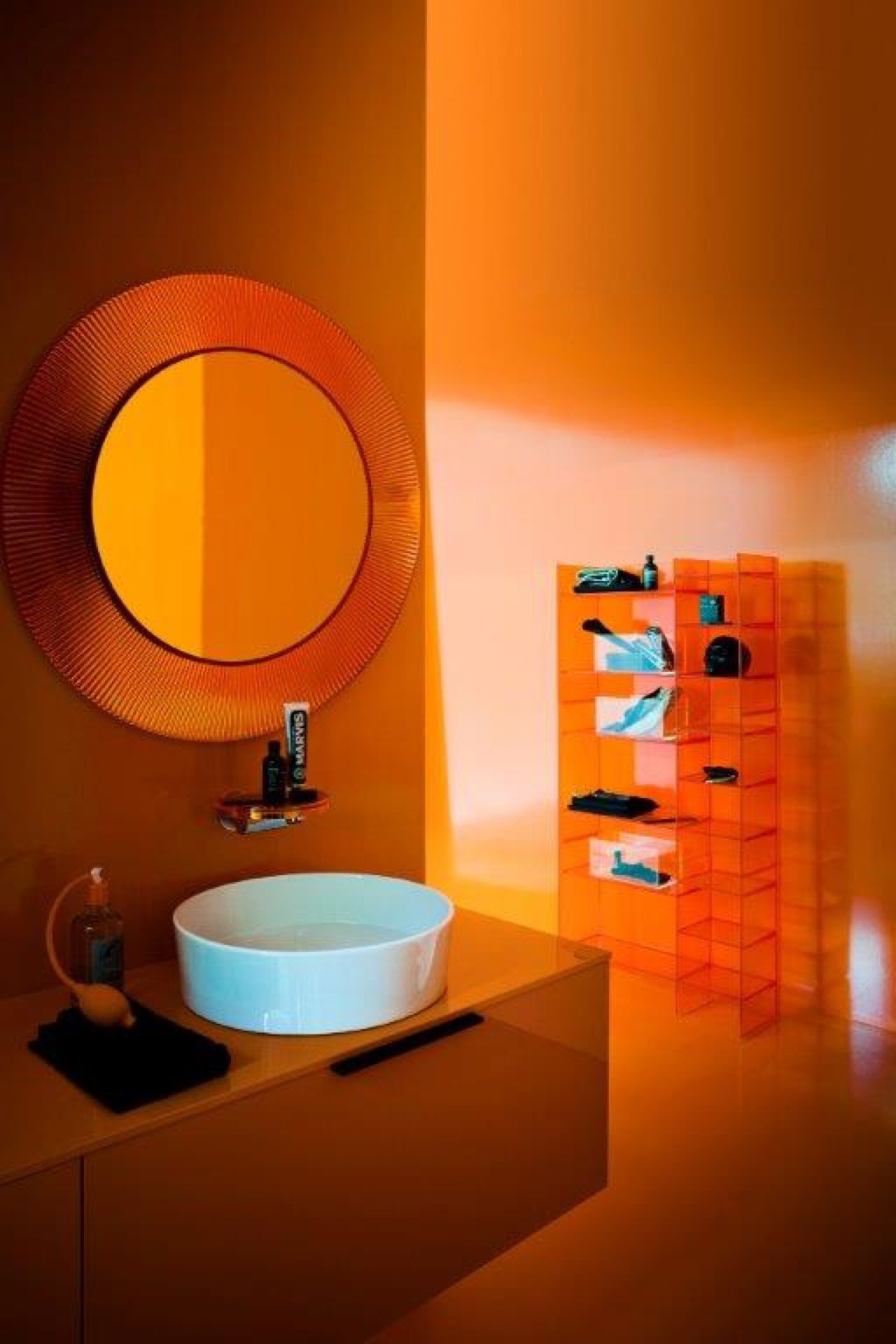 All Saints mirror TRANSPARENT BERNSTEIN Kartell SINGLE PIECES