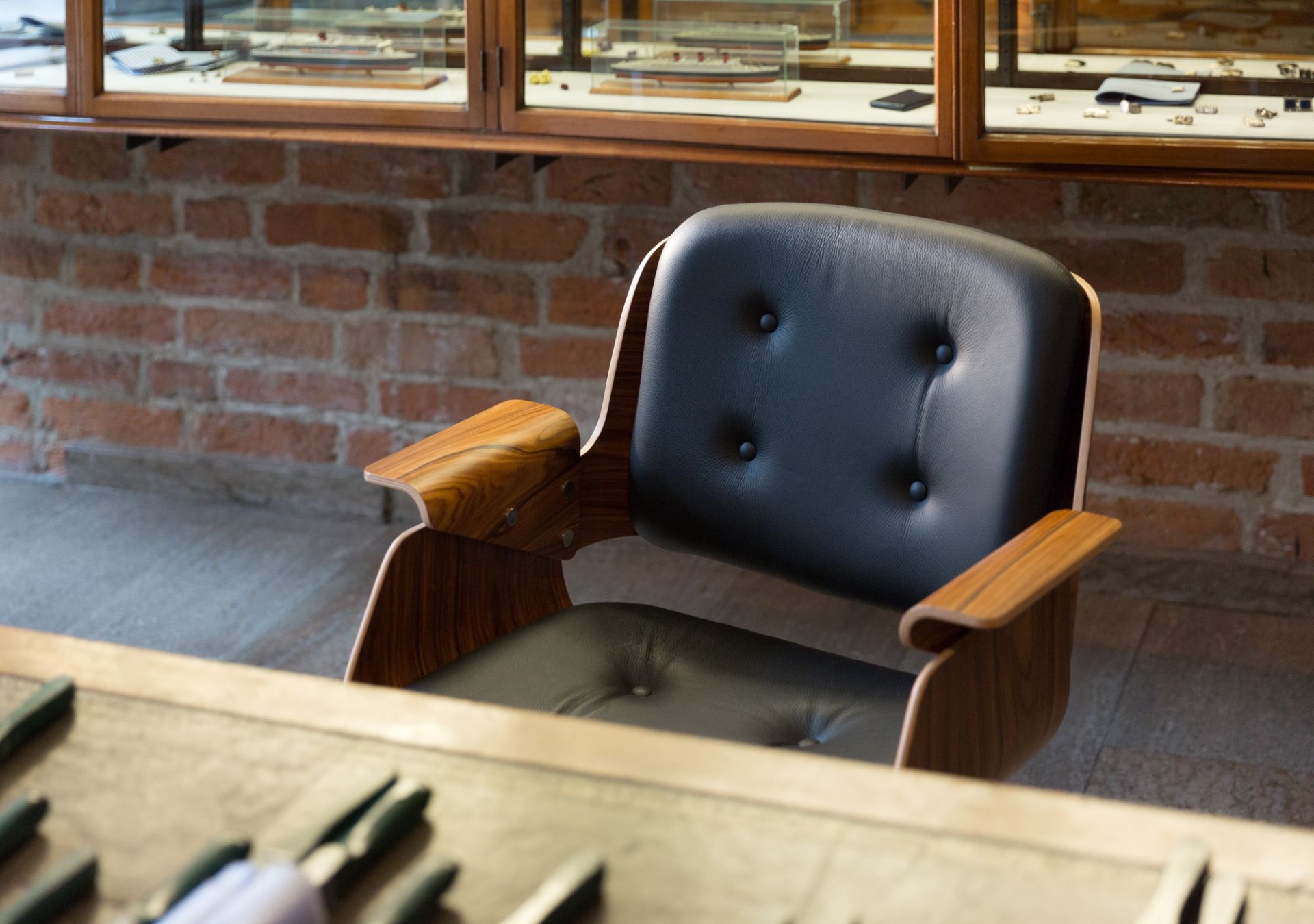 D49 Leather Desk Chair Tecta 