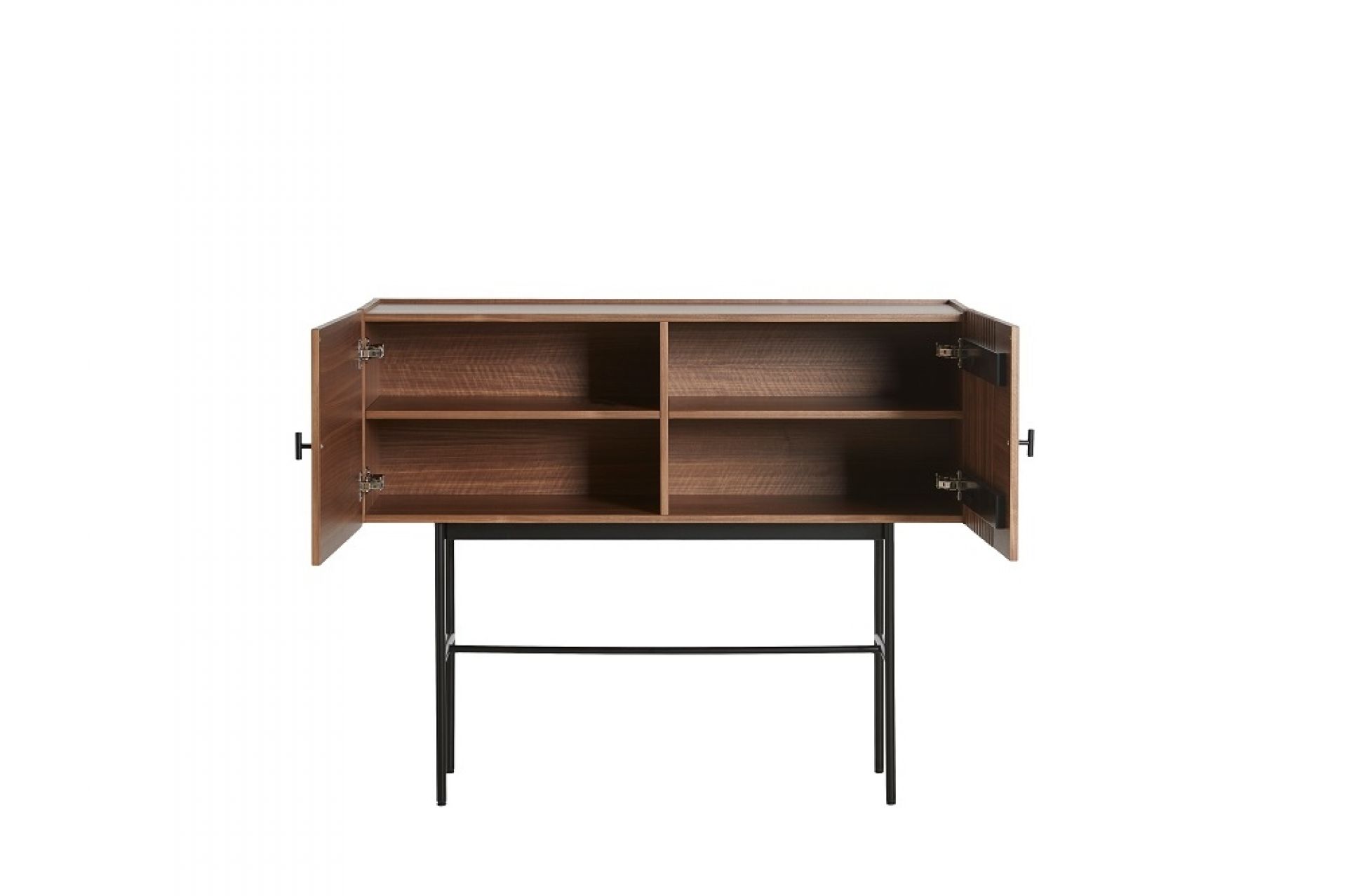 Array Sideboard aus Walnuss-Holz (Woud) mit geöffneten Türen und Regalfächern auf schwarzem Metallgestell.