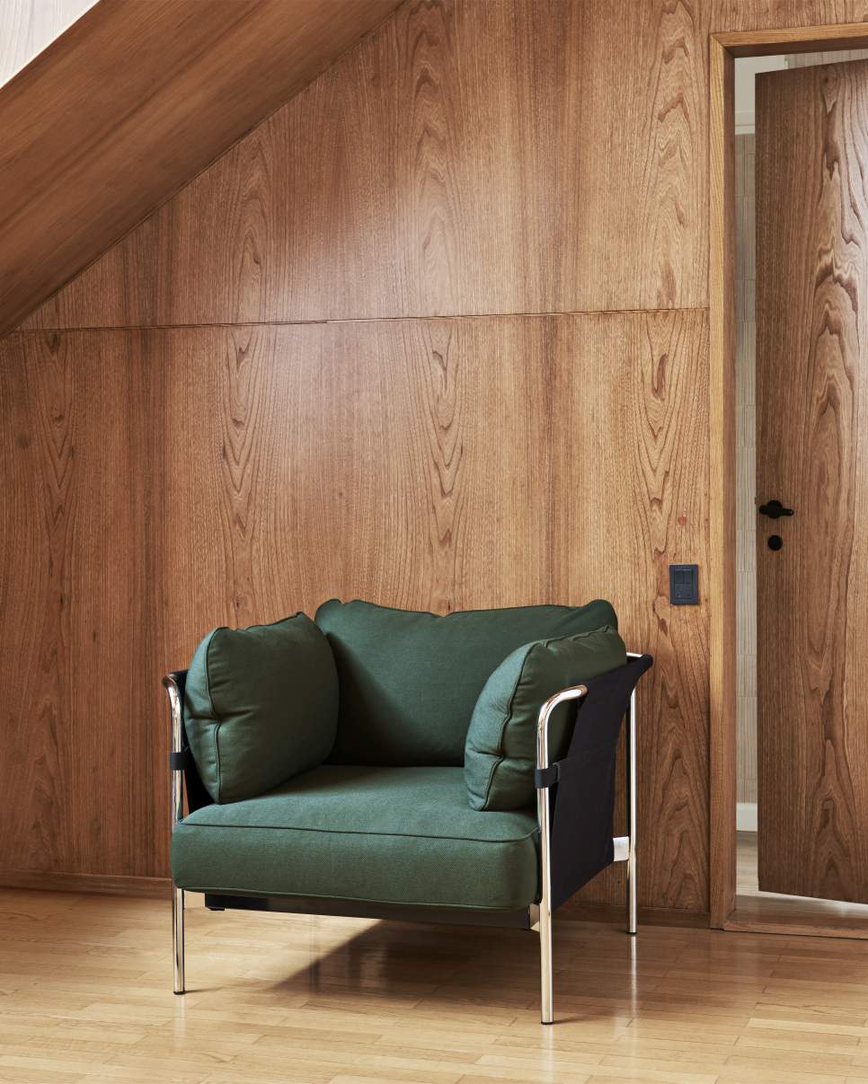 Can armchair Hay