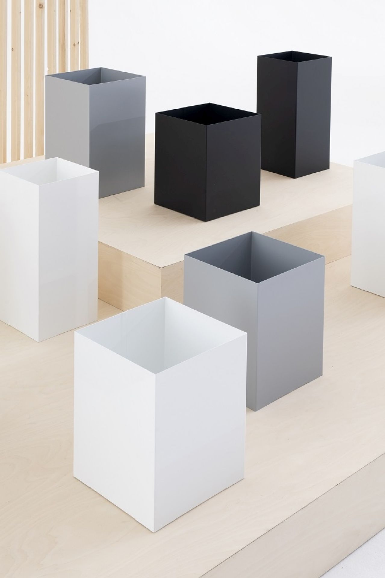 Square Waste paper basket Cascando
