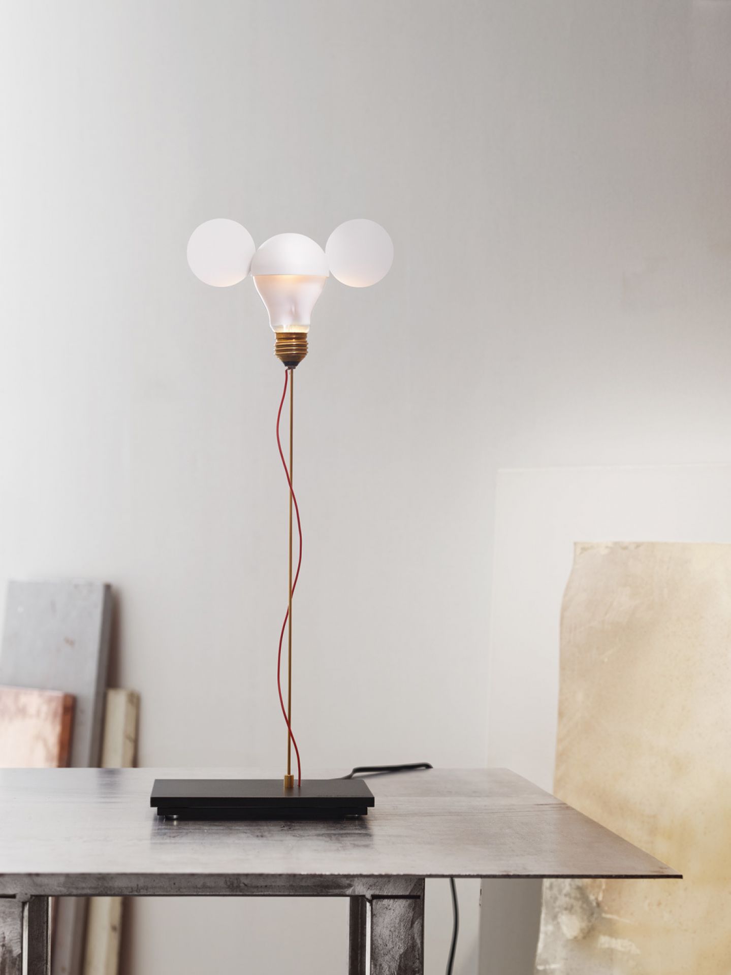 I Ricchi Poveri - Toto table lamp White Ingo Maurer
