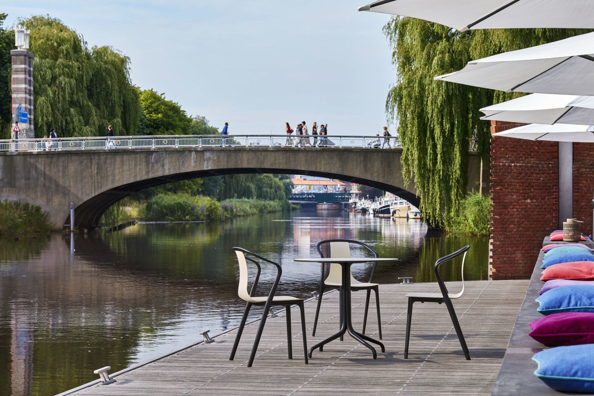 Belleville Armchair Plastic Chair Vitra