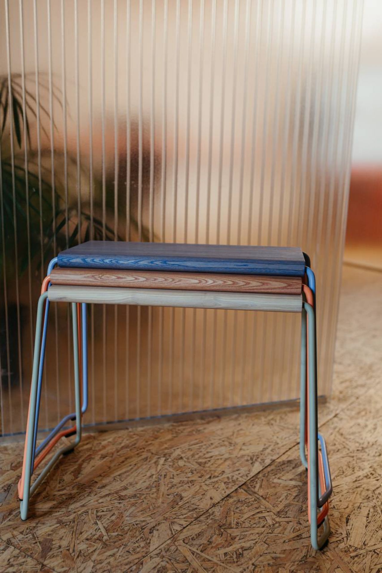 D:003 Side Table Charcoal Black Fuchs & Habicht