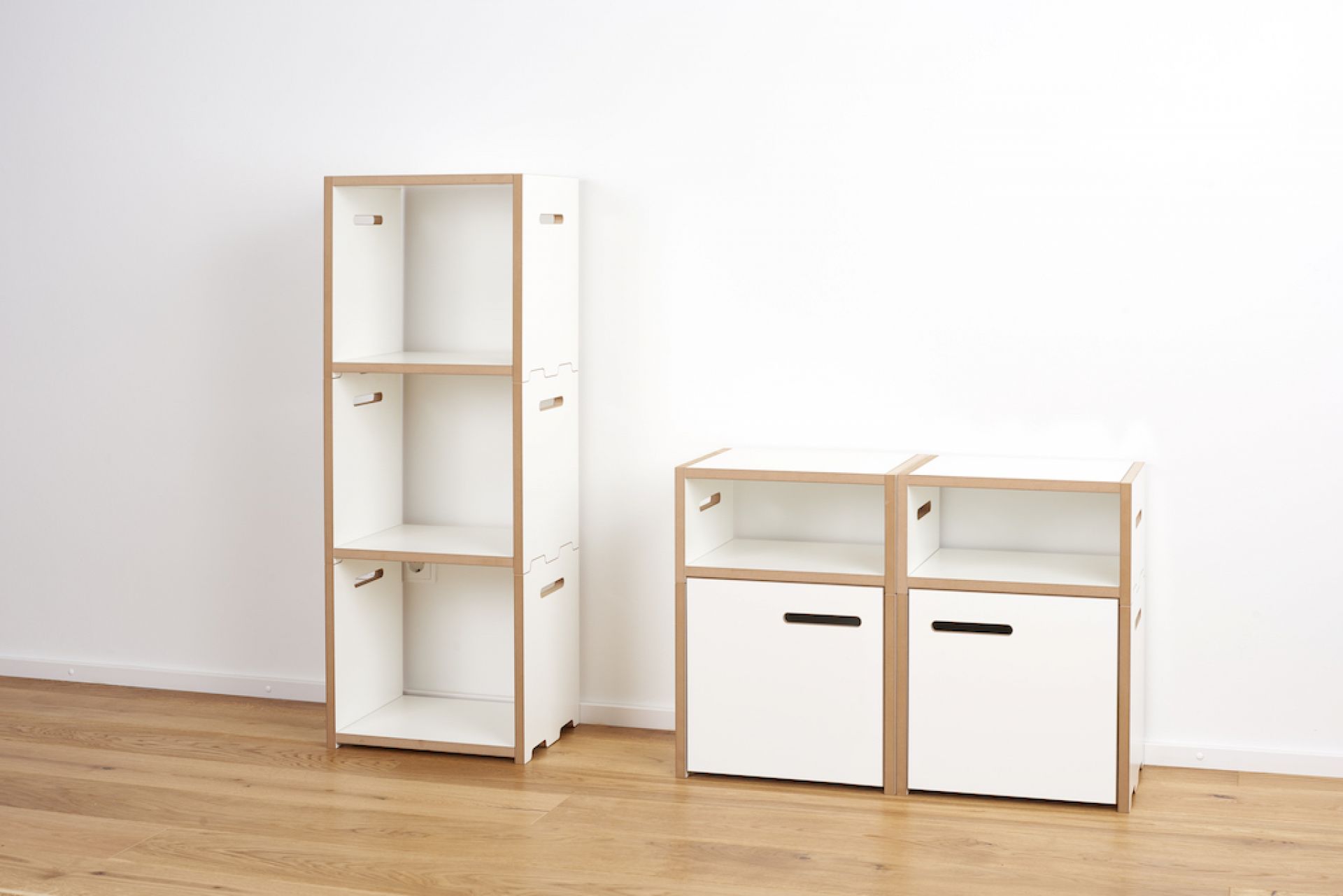Tojo Halbstark Basic Module Low Shelf Series Tojo