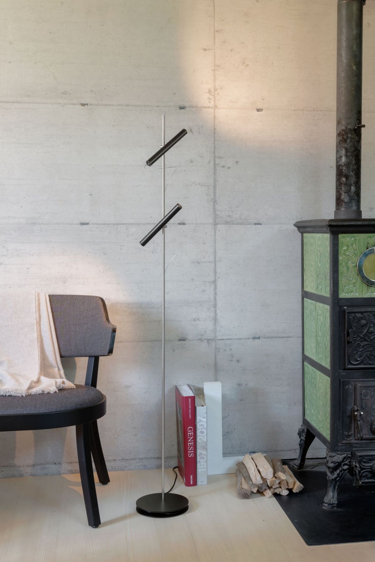  LINIjA S Floor Lamp Baltensweiler
