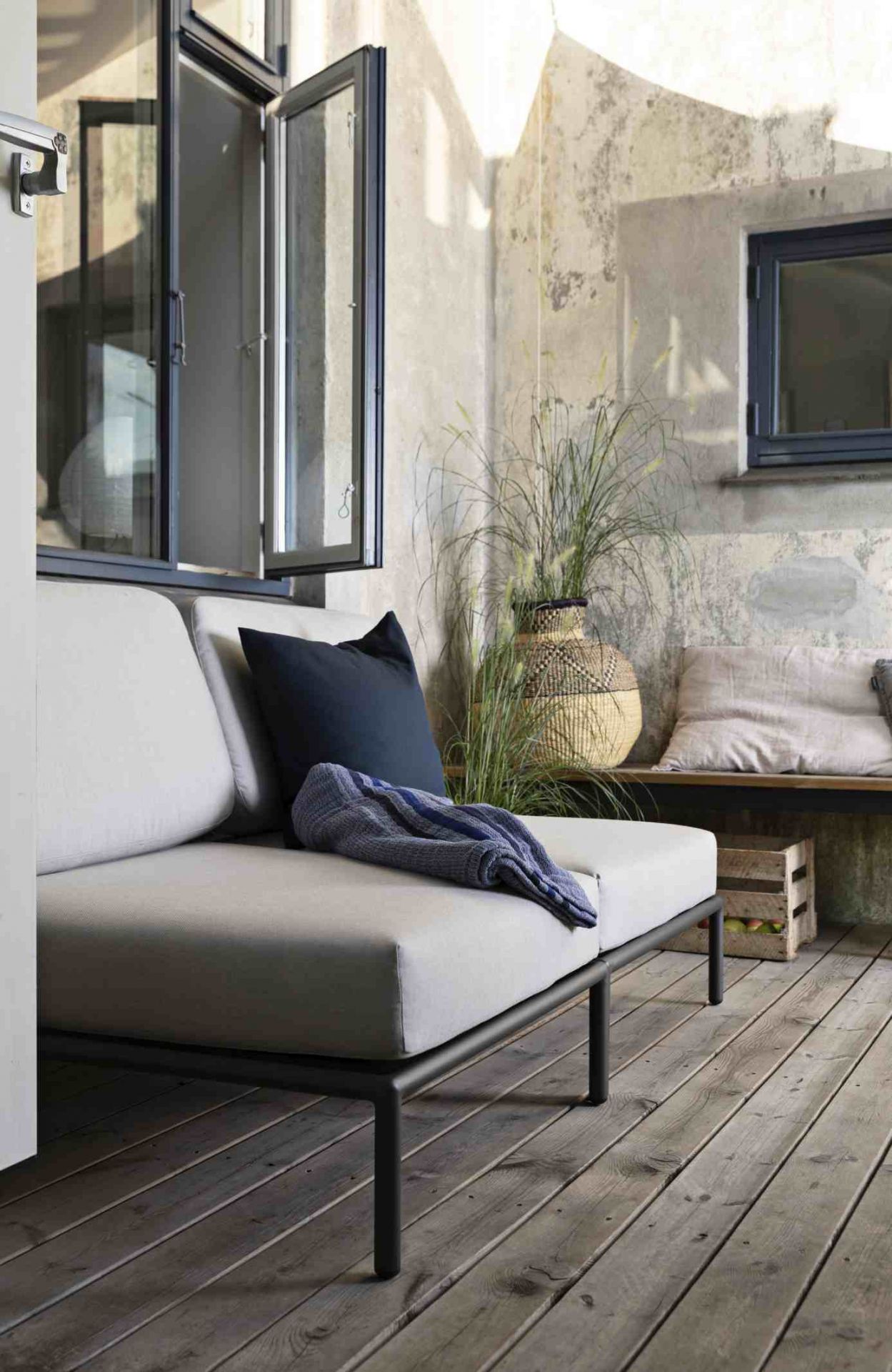 Level Lounge Chair Outdoor Armchair Houe 