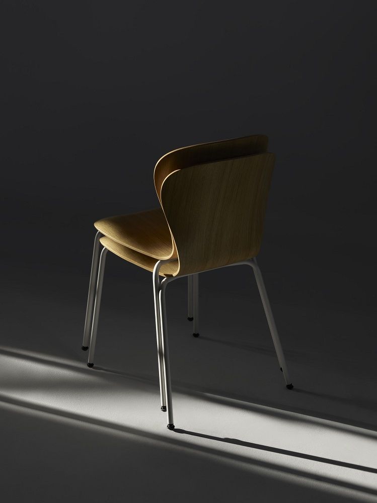S 220 Chair without armrest Thonet