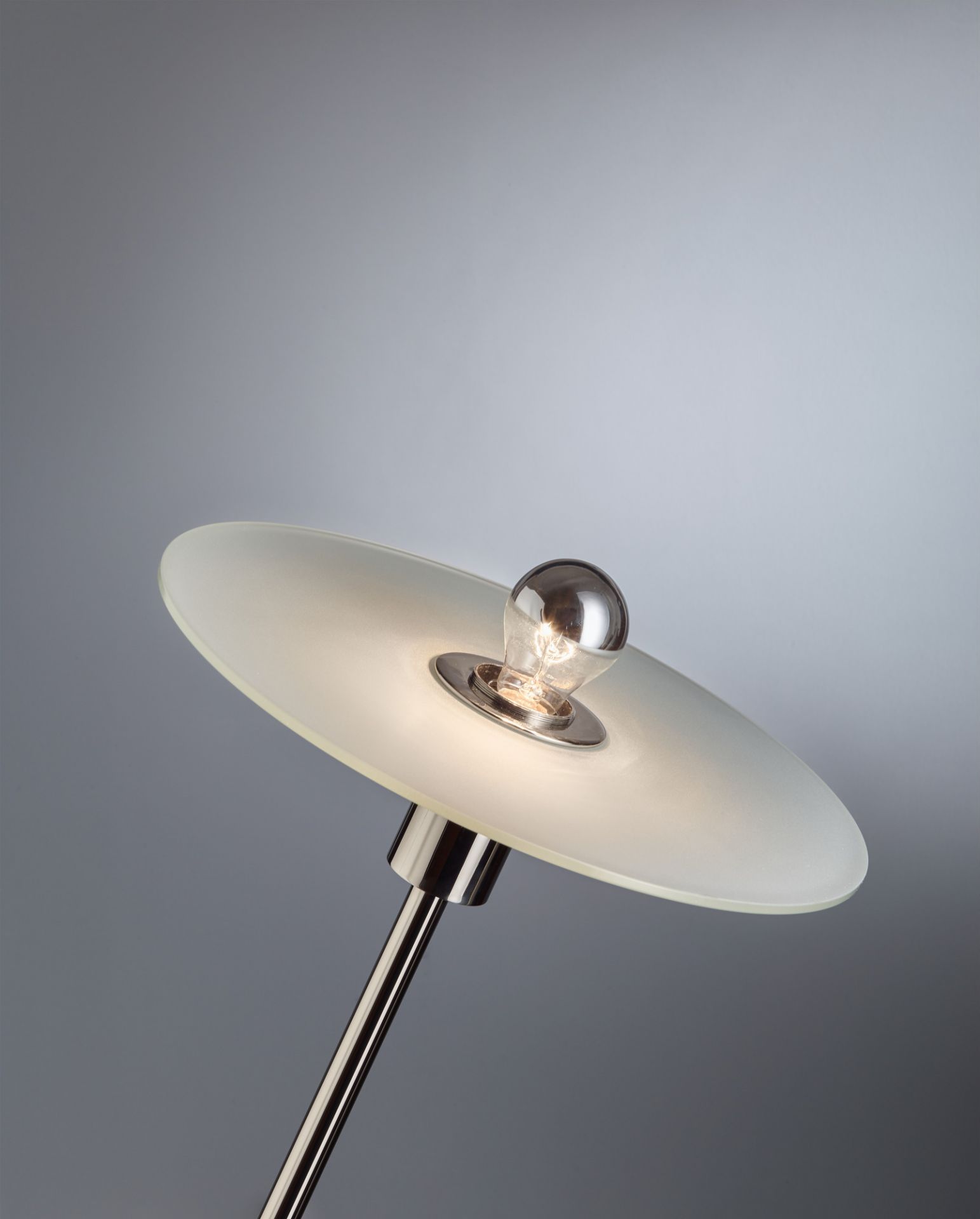 Bauhaus BST 23 Floor lamp Tecnolumen