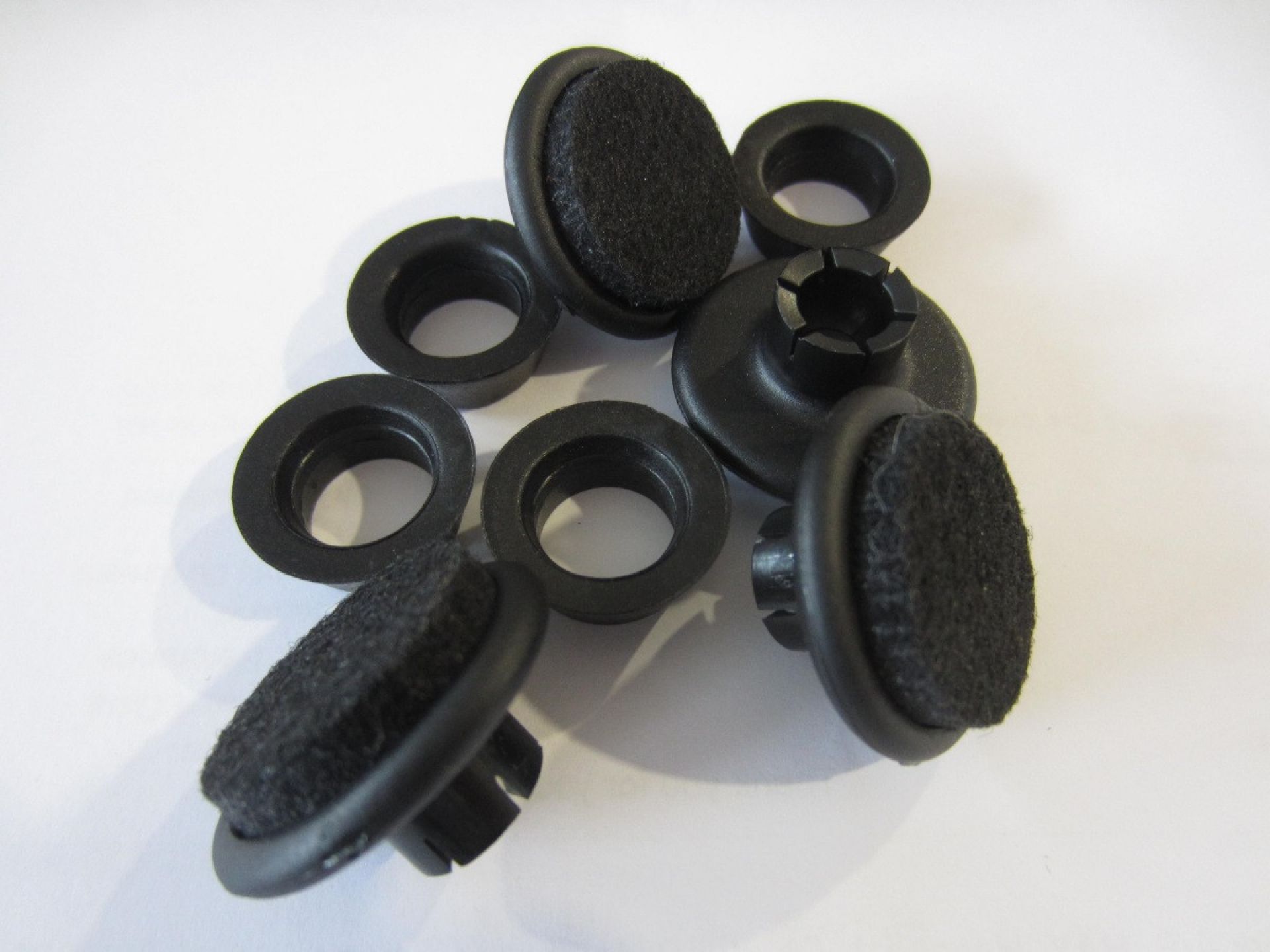 Felt slides set for Eames Plastic Chair DSR, DAR, DKR Vitra - black