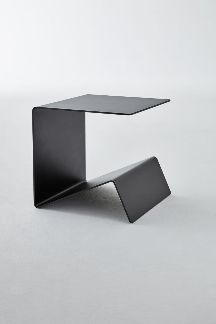 Buk side table Müller Möbelwerkstätten