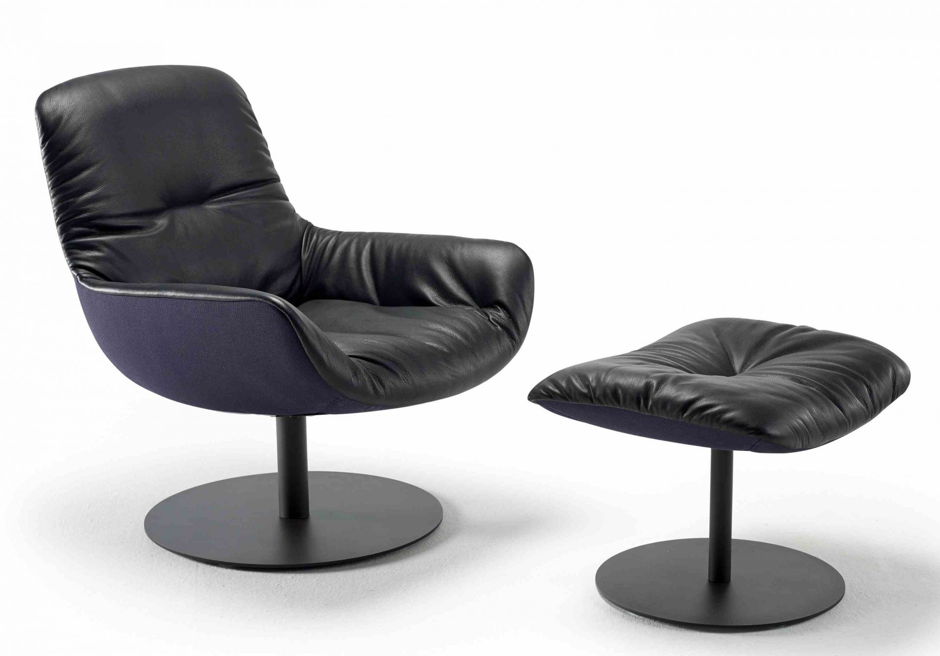 Leya Lounge chair Freifrau Manufaktur