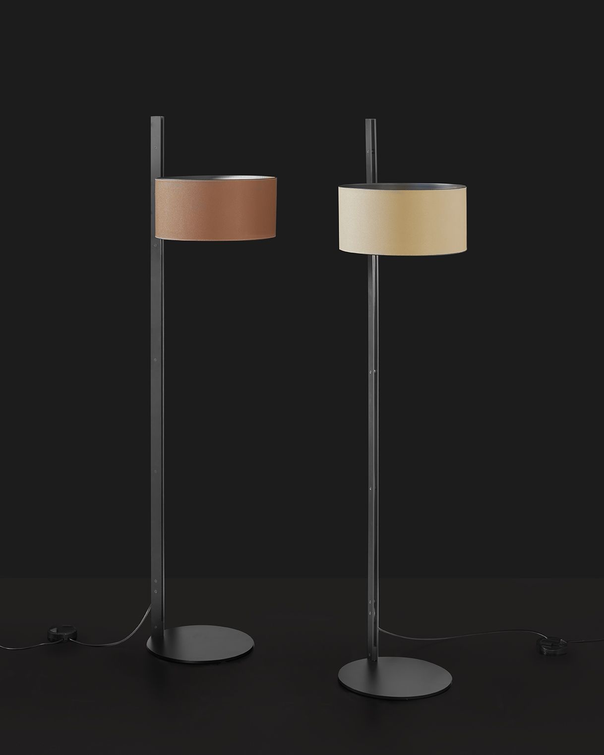Parallel 396 Floor lamp Oluce