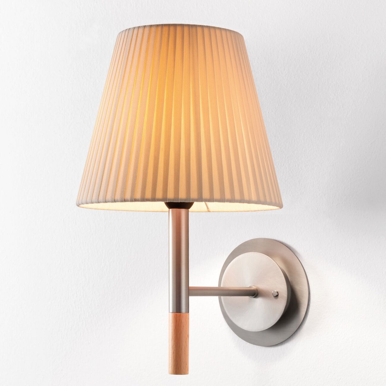 BC2 Wall lamp Santa & Cole