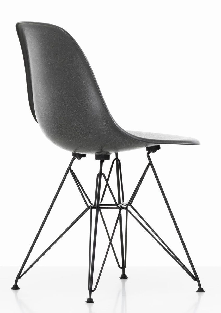 Eames Fibreglass Chair DSR Chair Vitra