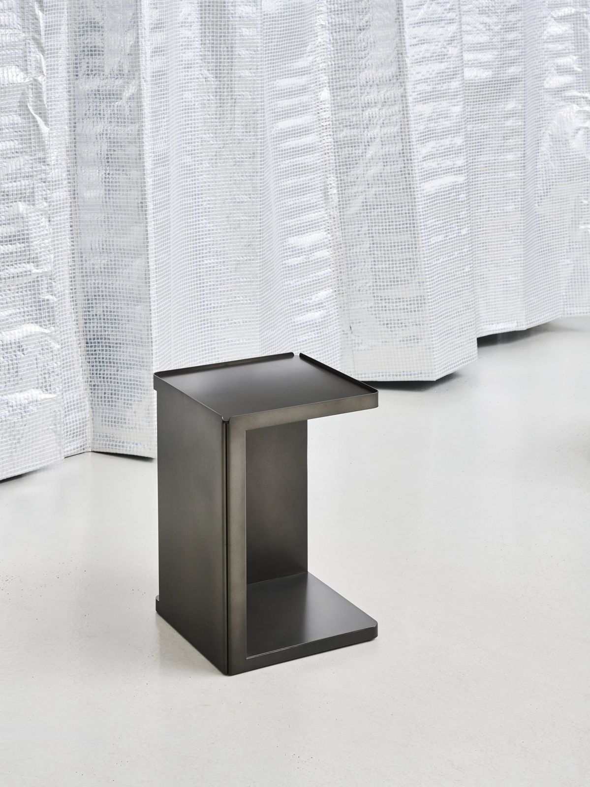 Ambito Side table Tola Dolza side table