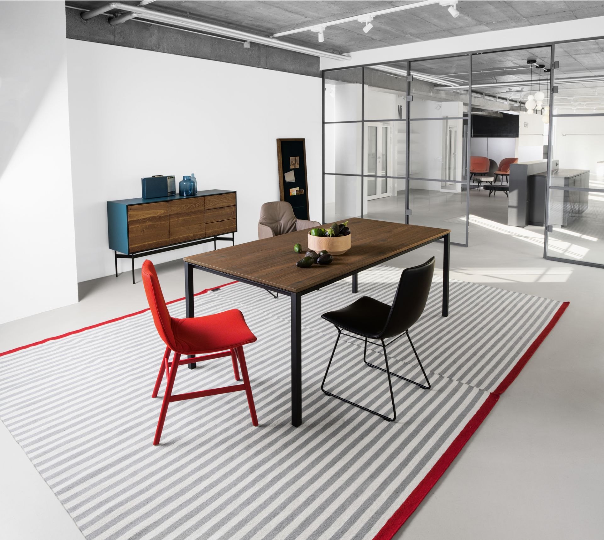 S 600 Table smoked oak Janua