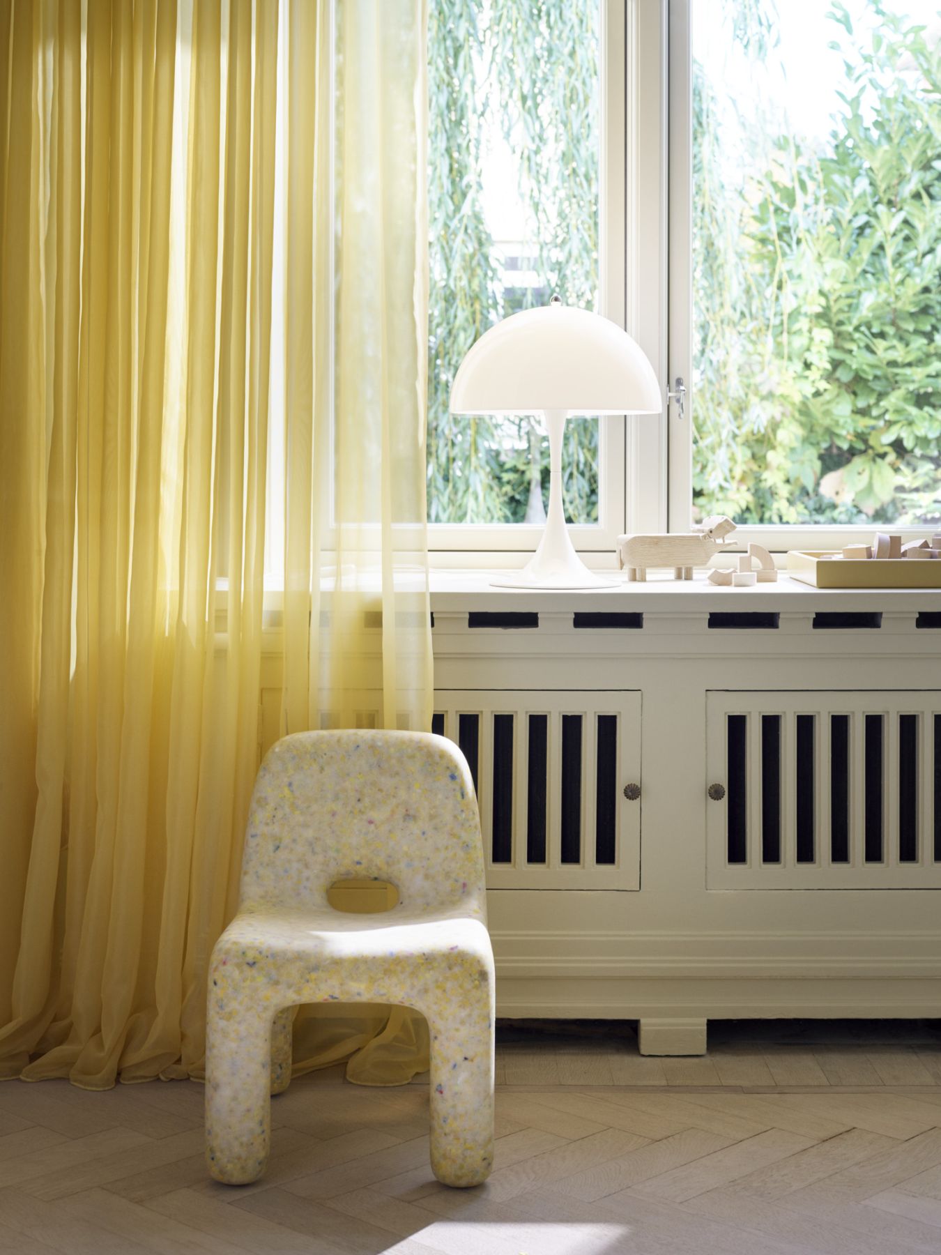 Panthella 320 Table lamp Louis Poulsen