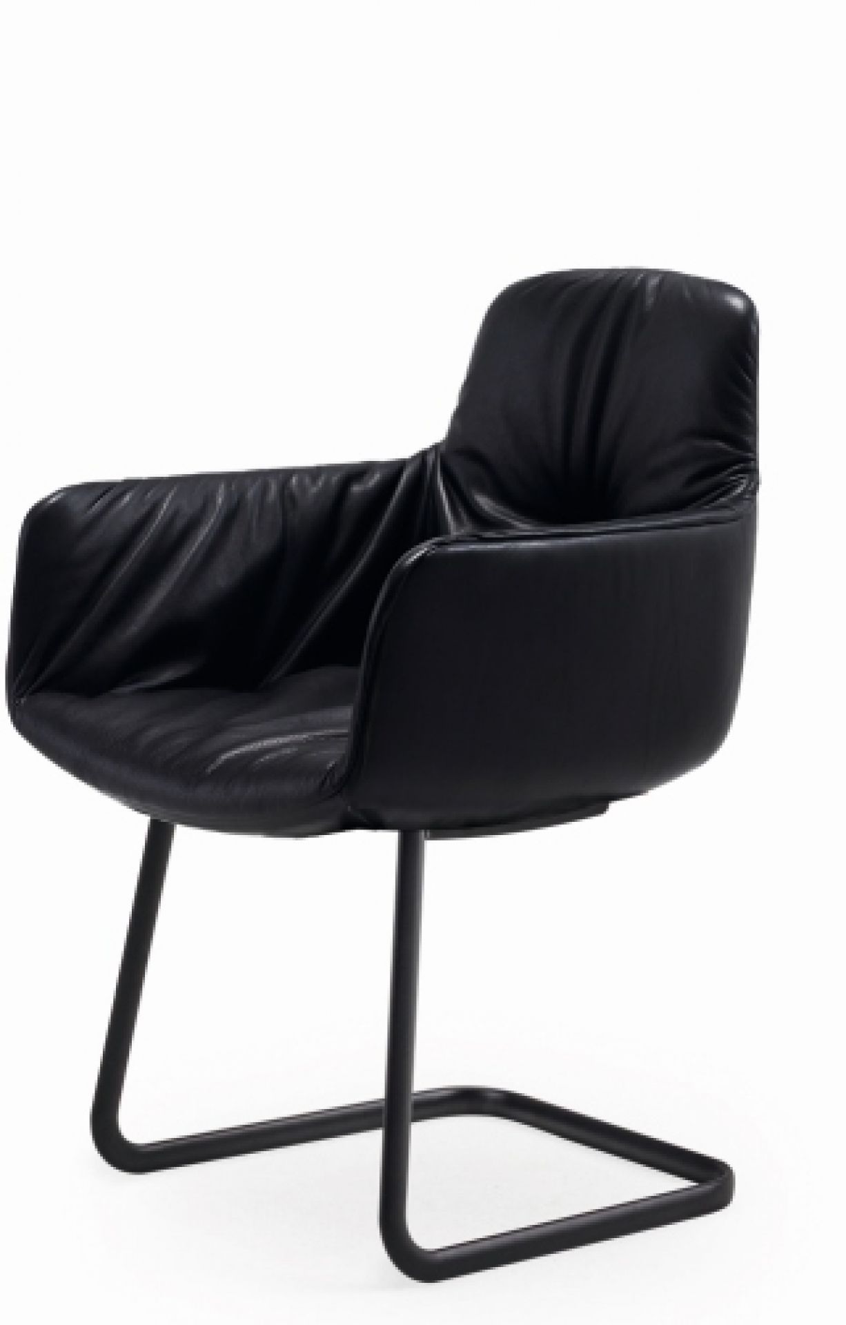 Leya chair armrest high Freifrau Manufaktur