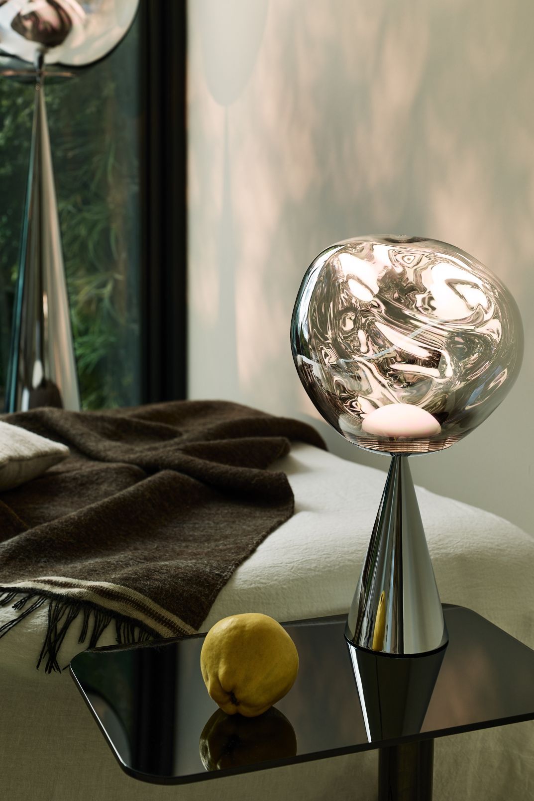 Melt Cone Fat Table lamp silver - opal Tom Dixon