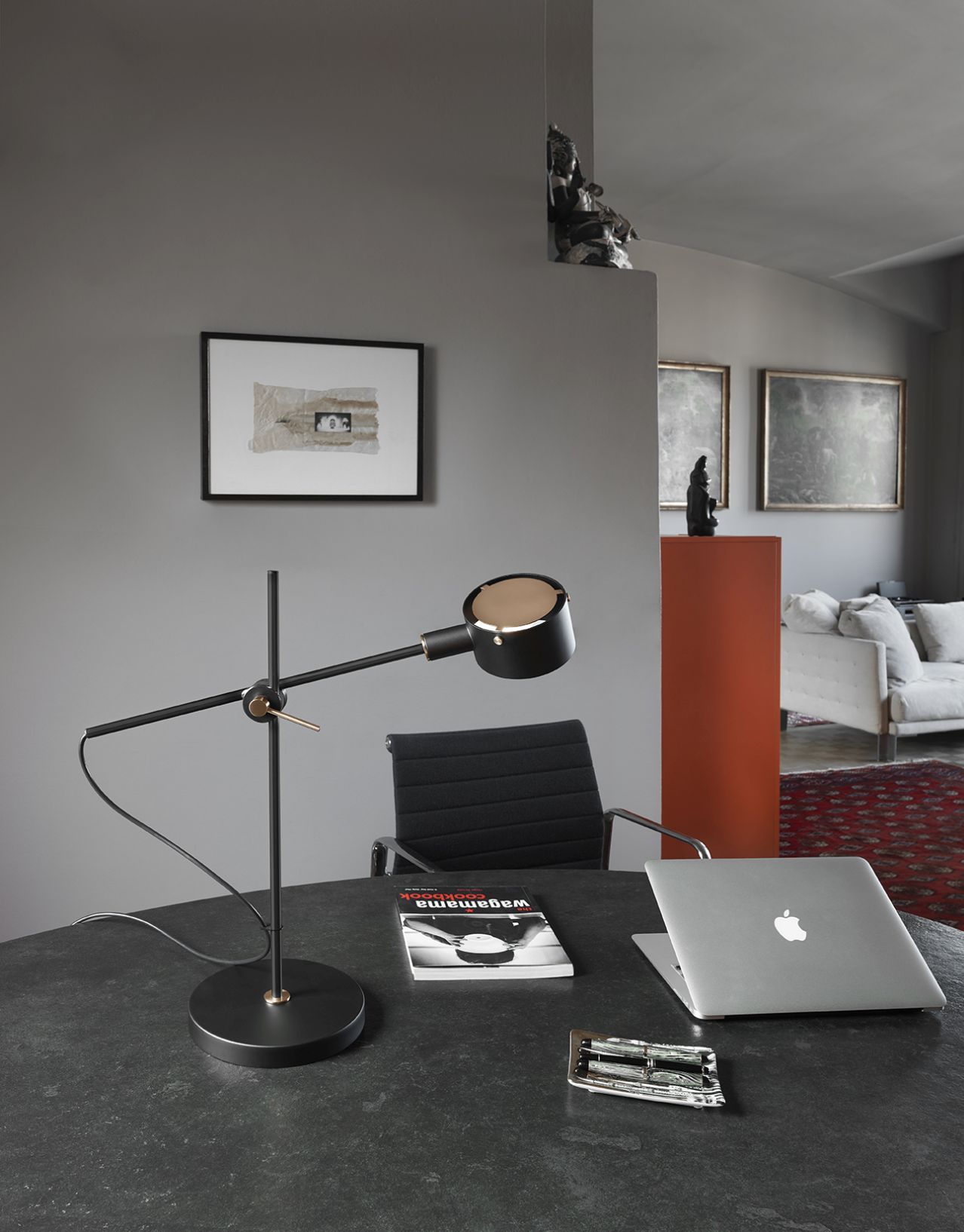 G.O. 252 table lamp Oluce G.O. 252 table lamp Oluce