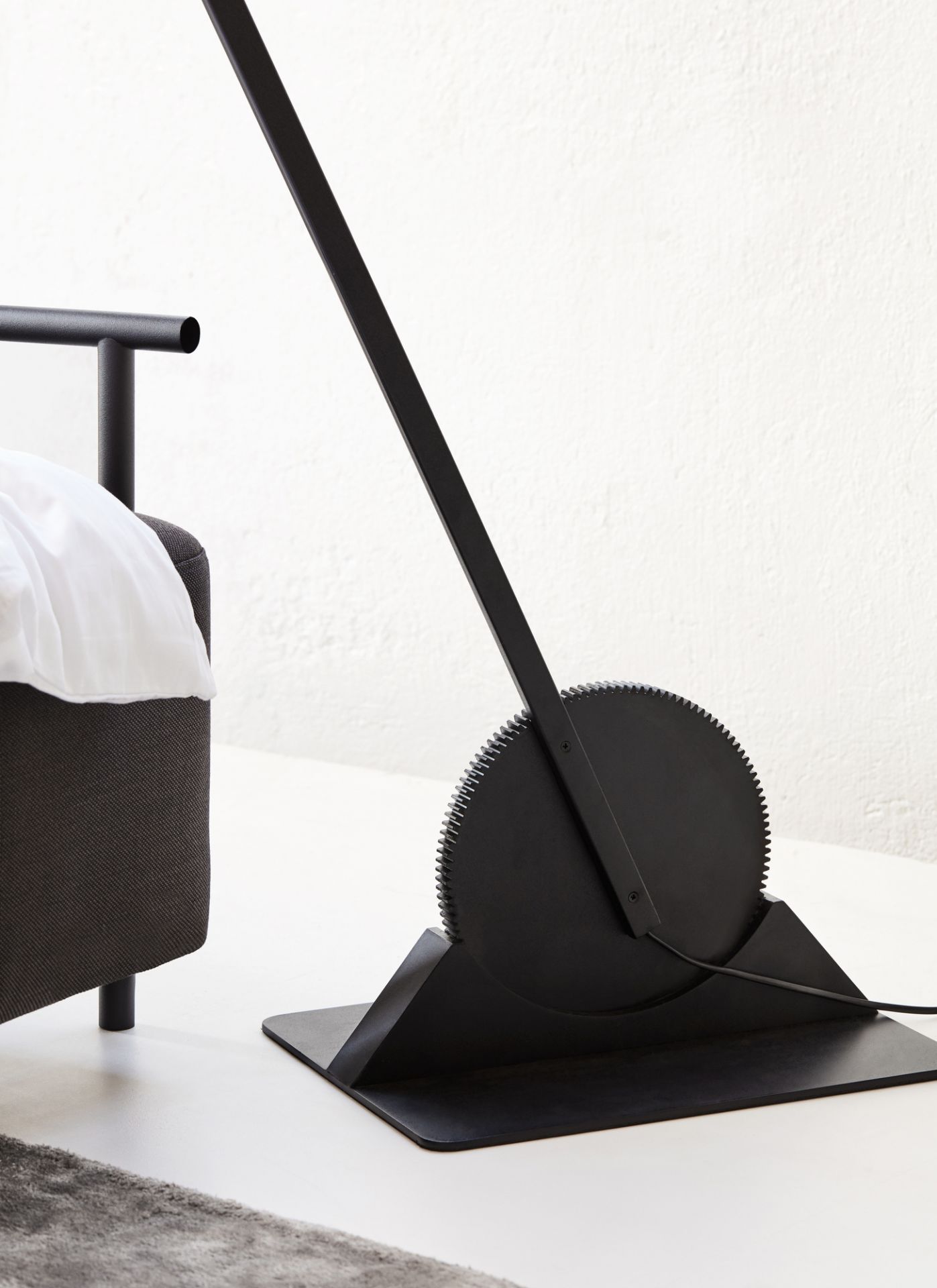 Gear floor lamp Northern