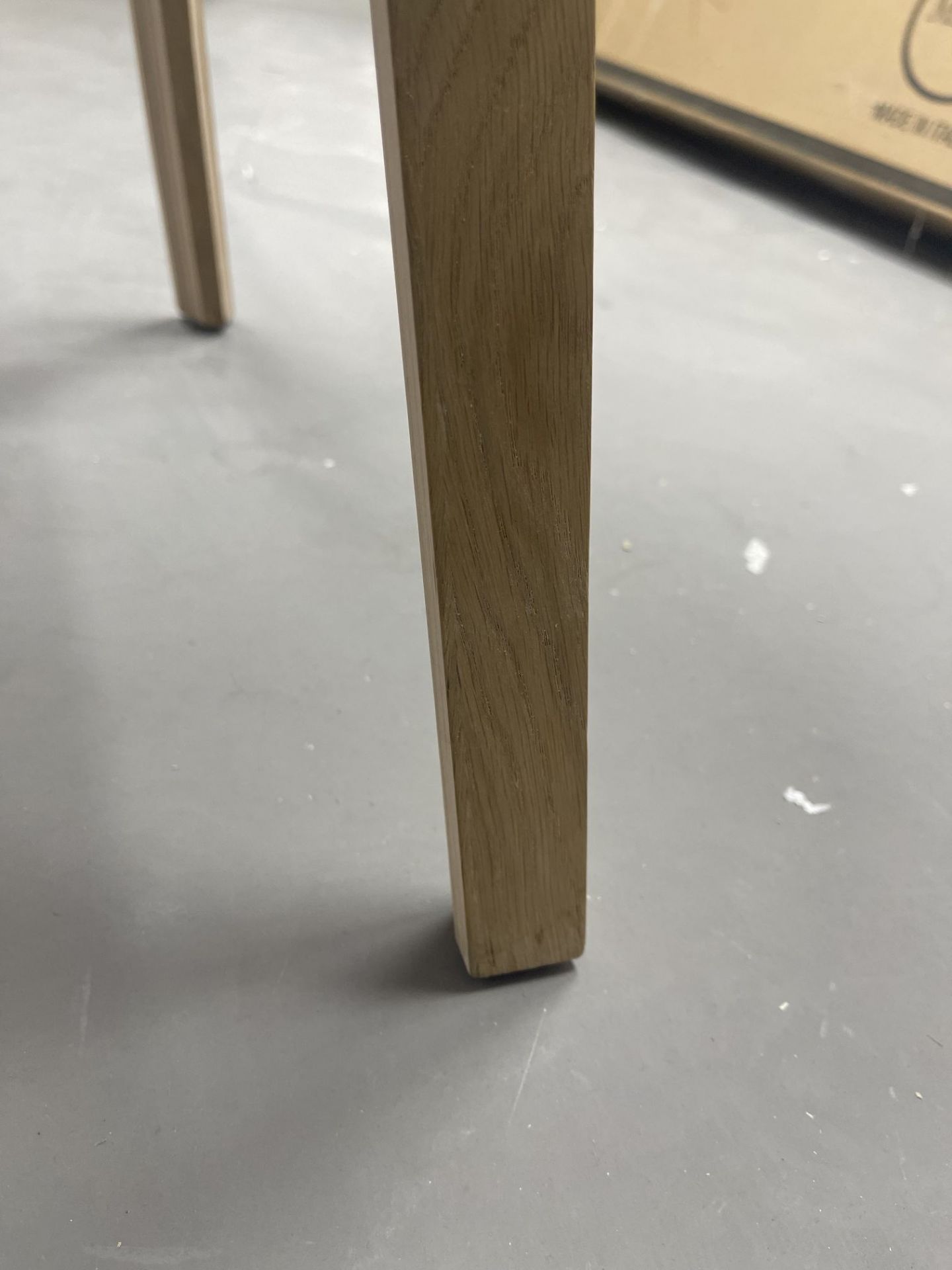 About a Stool AAS32 / AAS 32 Bar stool LOW PASTELL GREEN / OAK SOFT Hay MÄNGELEXEMPLAR  